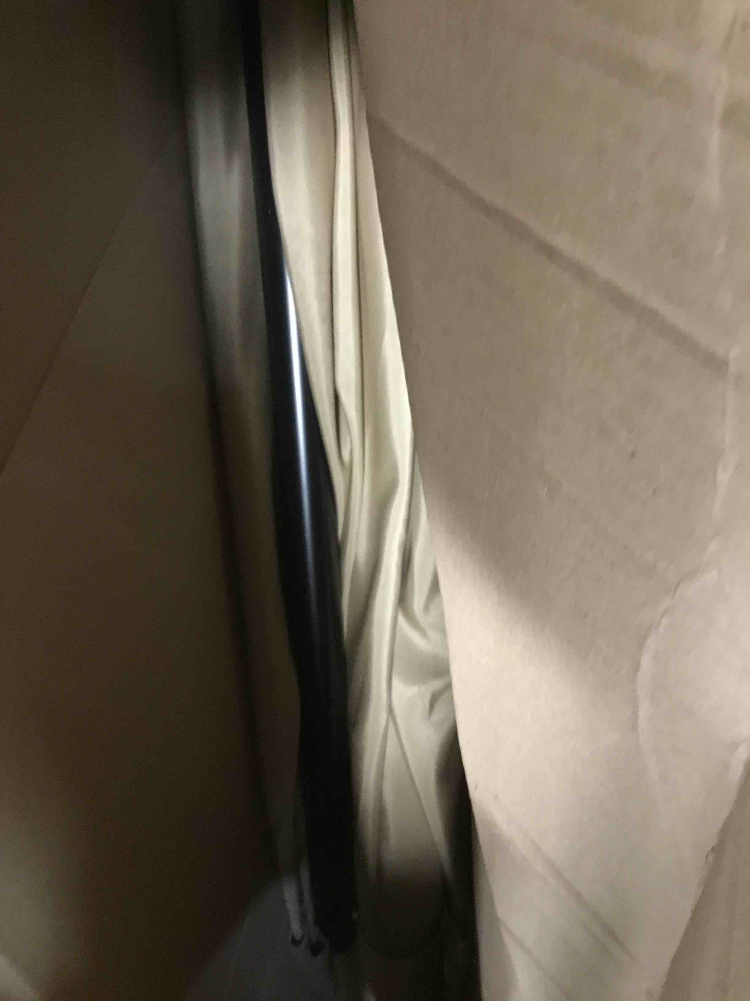 https://s3.amazonaws.com/lotting-images-prod/bidfta/PPE0440242_1728708142551.jpeg