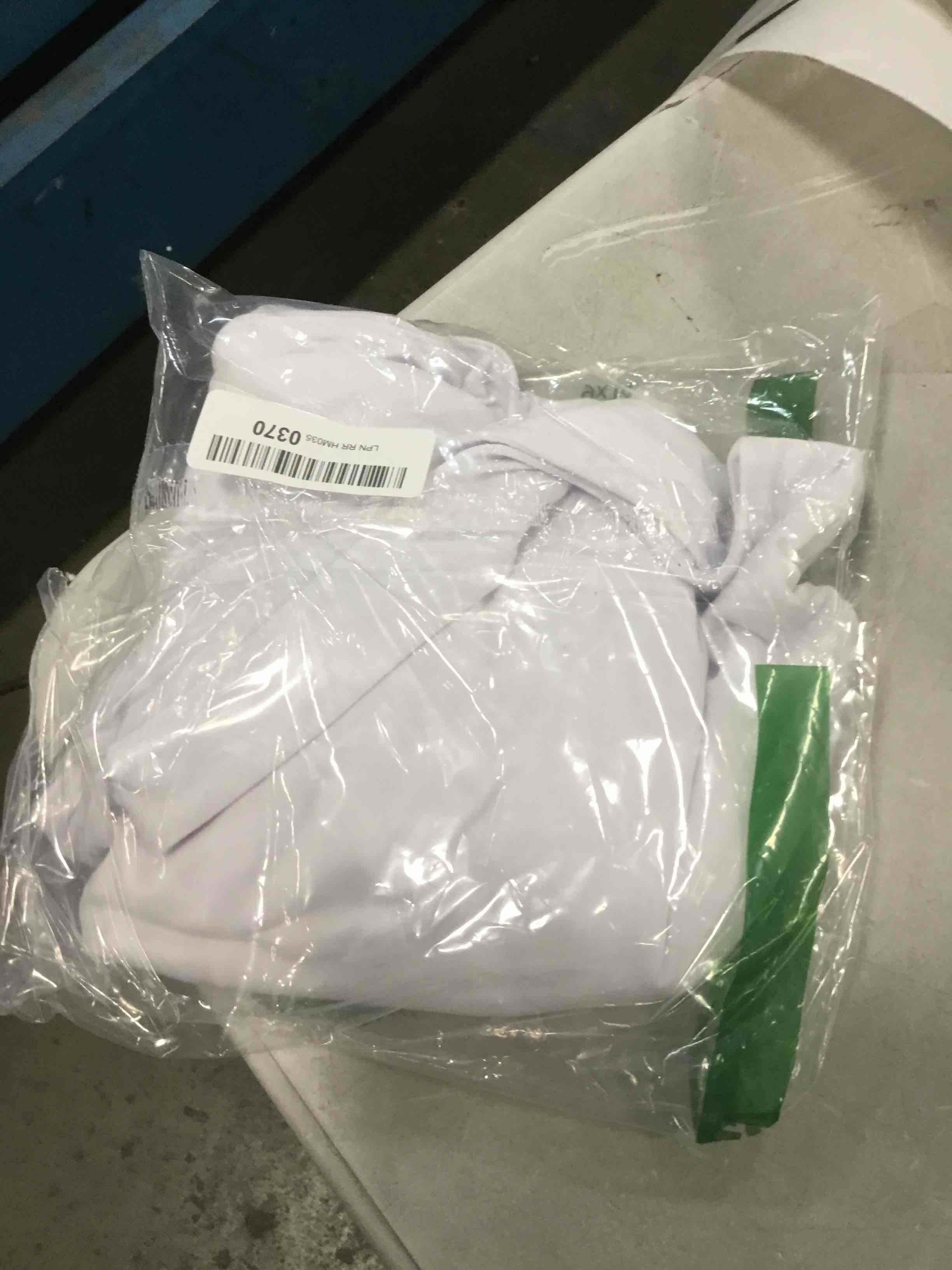 https://s3.amazonaws.com/lotting-images-prod/bidfta/PPE0440272_1728705257836.jpeg