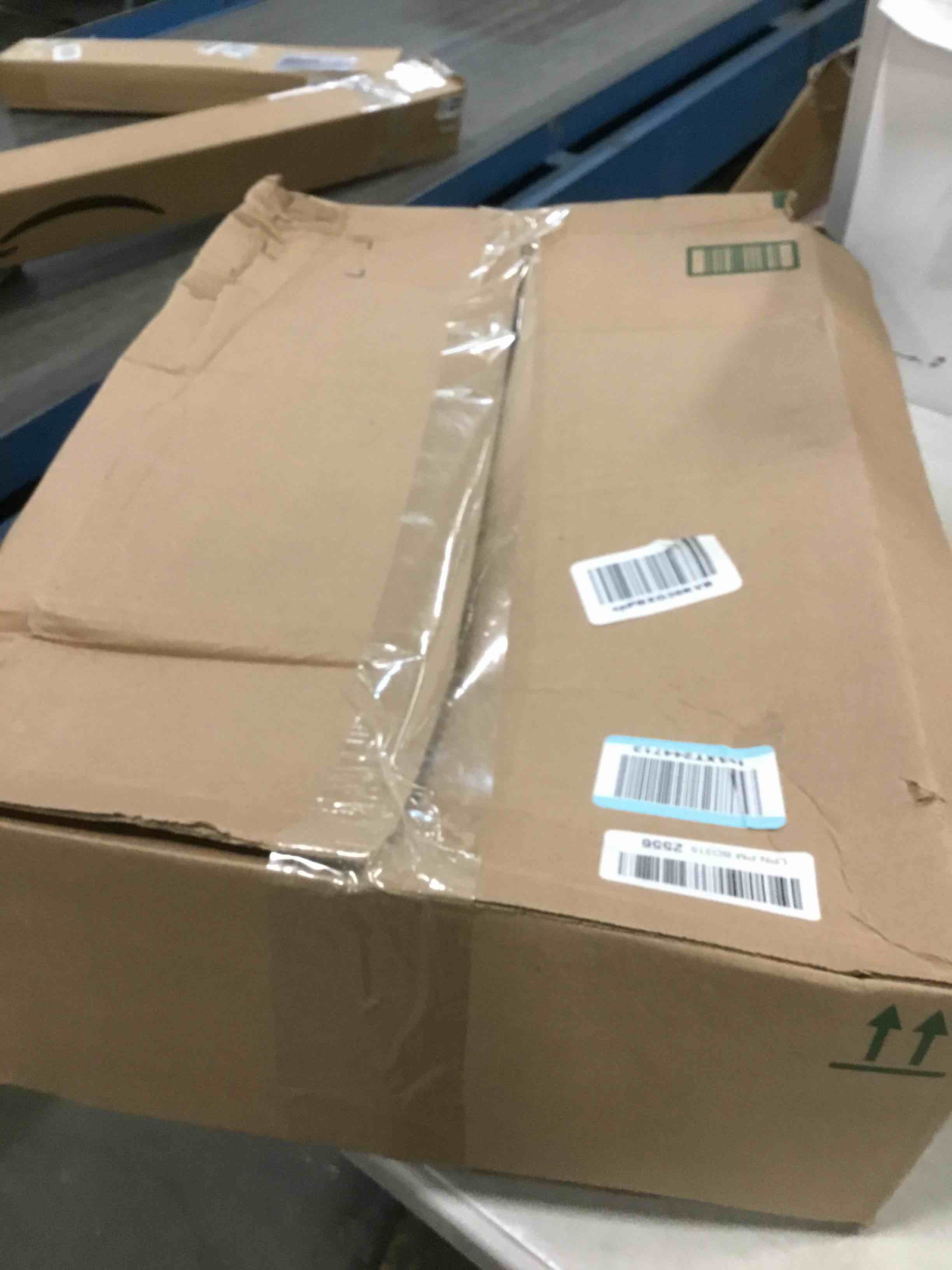 https://s3.amazonaws.com/lotting-images-prod/bidfta/PPE0440364_1728690218474.jpeg