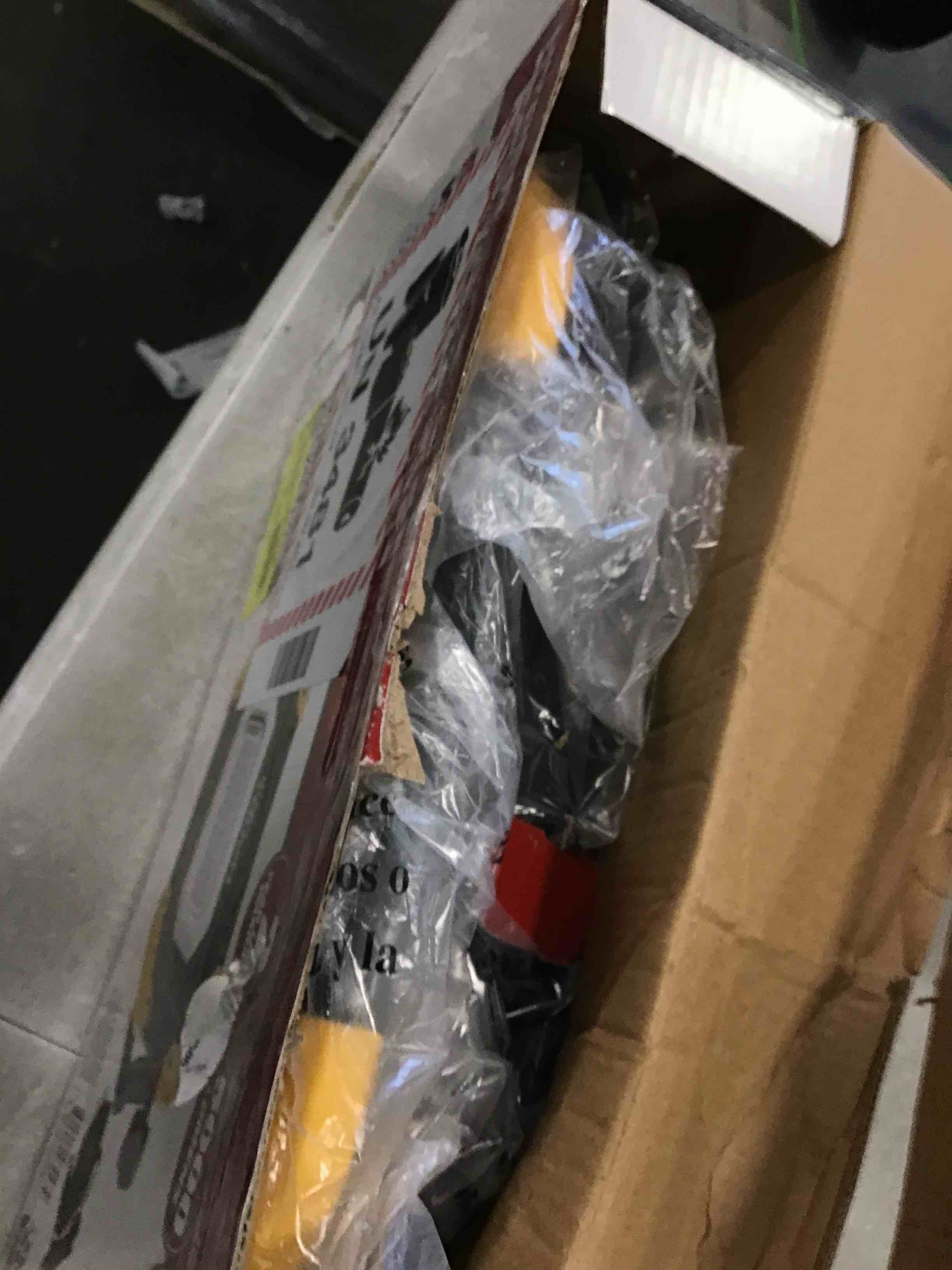 https://s3.amazonaws.com/lotting-images-prod/bidfta/PPE0440631_1728575531108.jpeg