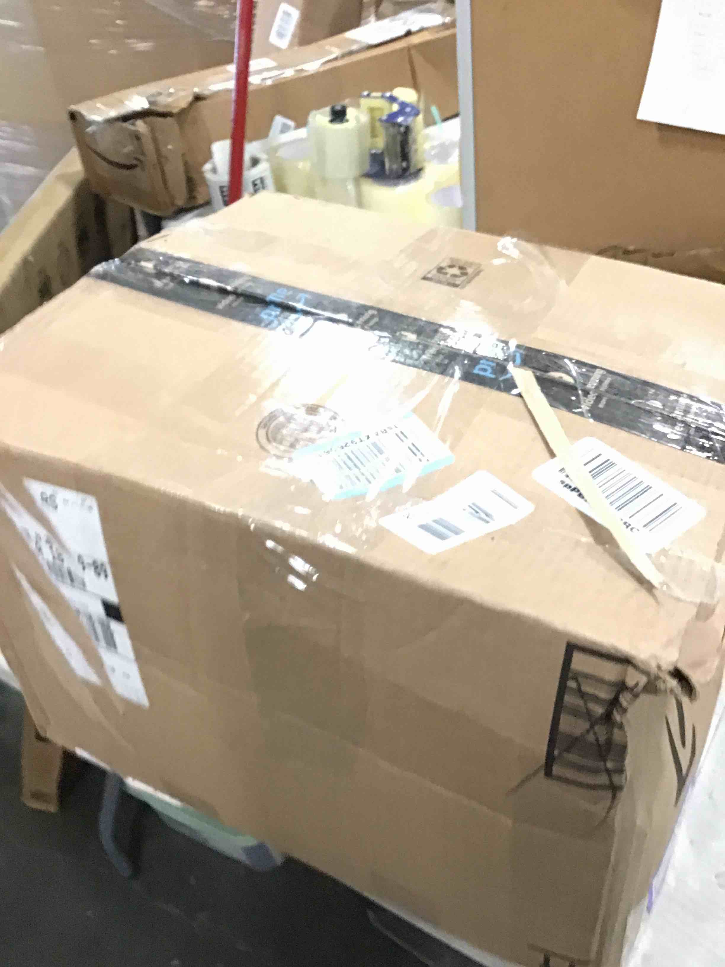 https://s3.amazonaws.com/lotting-images-prod/bidfta/PPE0440794_1728562524230.jpeg