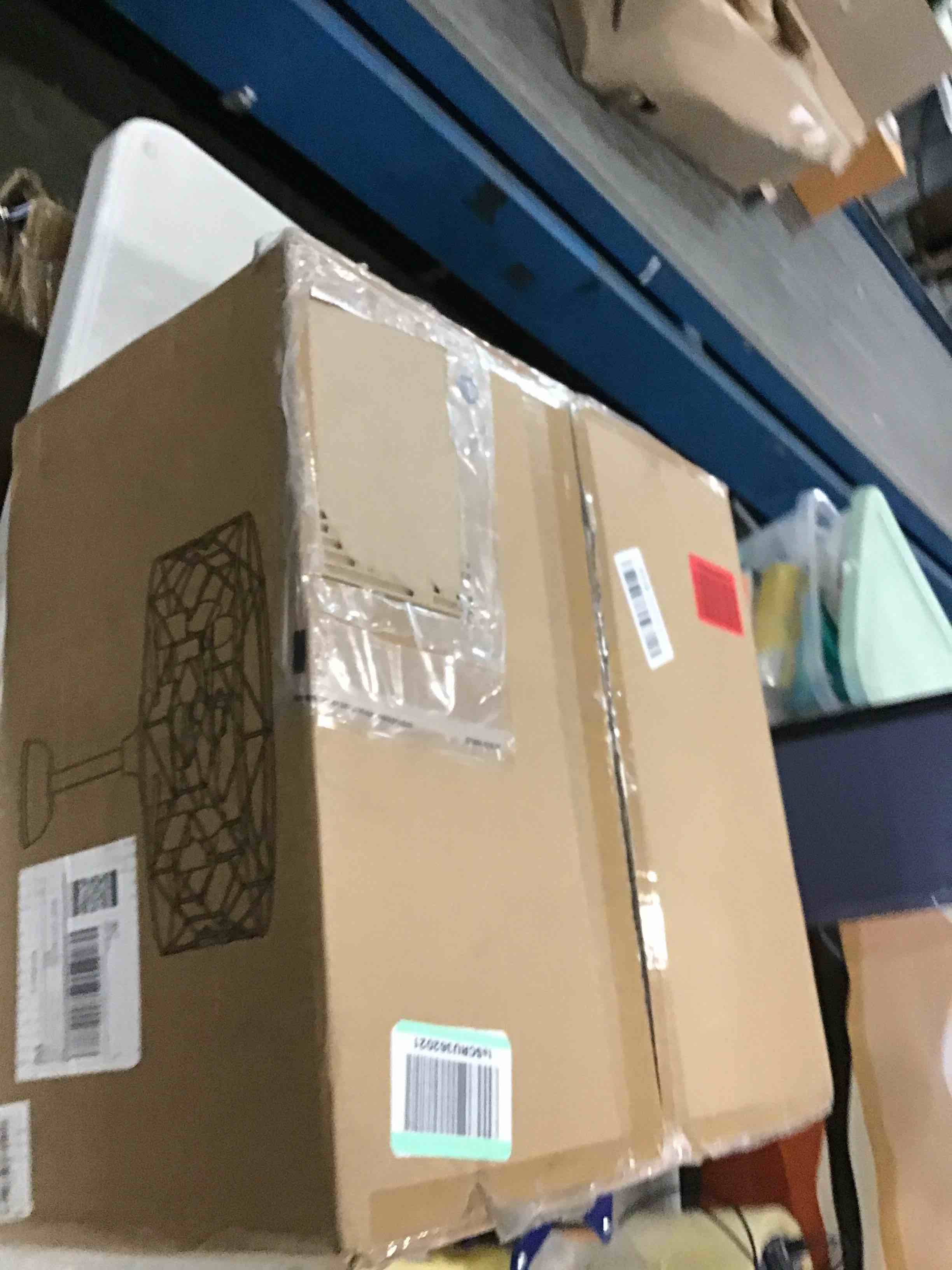 https://s3.amazonaws.com/lotting-images-prod/bidfta/PPE0441255_1728486192245.jpeg