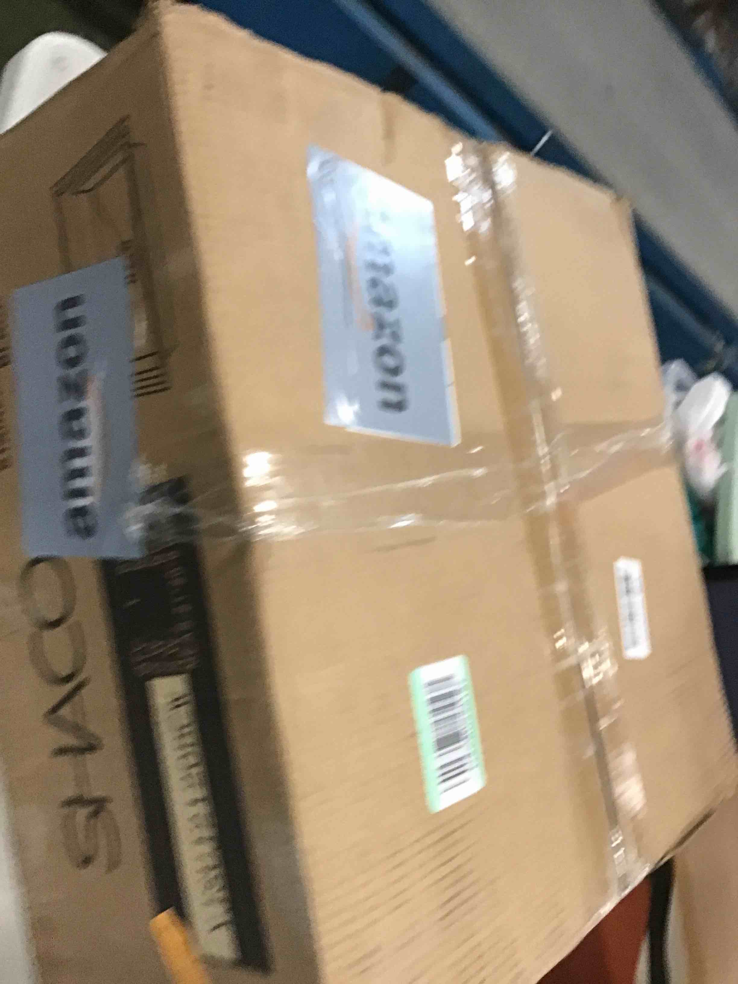 https://s3.amazonaws.com/lotting-images-prod/bidfta/PPE0441270_1728485542040.jpeg