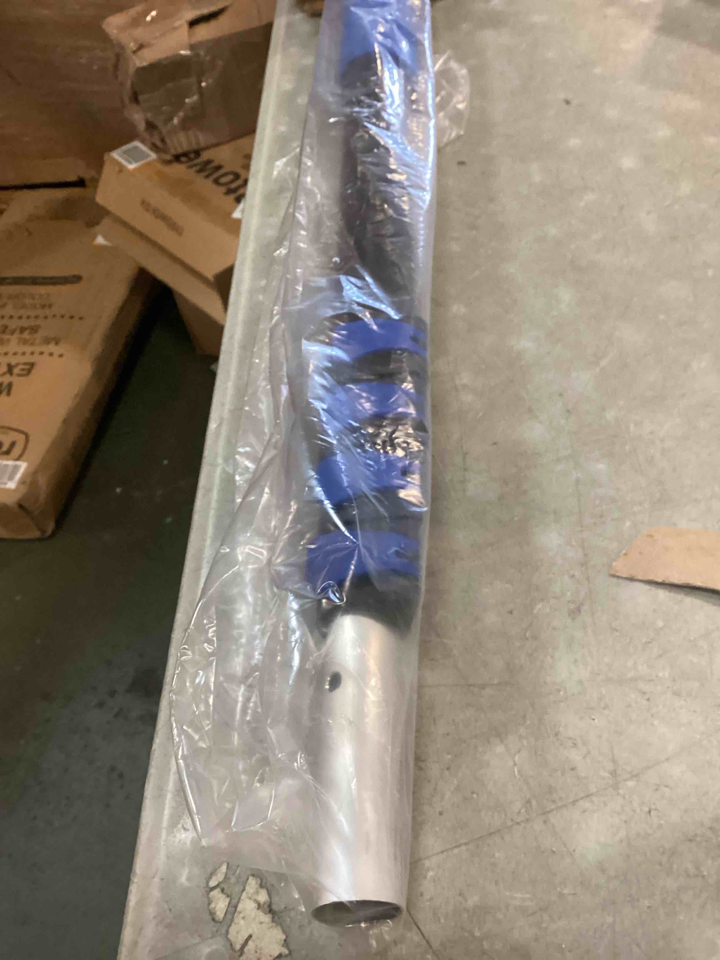 https://s3.amazonaws.com/lotting-images-prod/bidfta/PPE0443829_1728306801163.jpeg