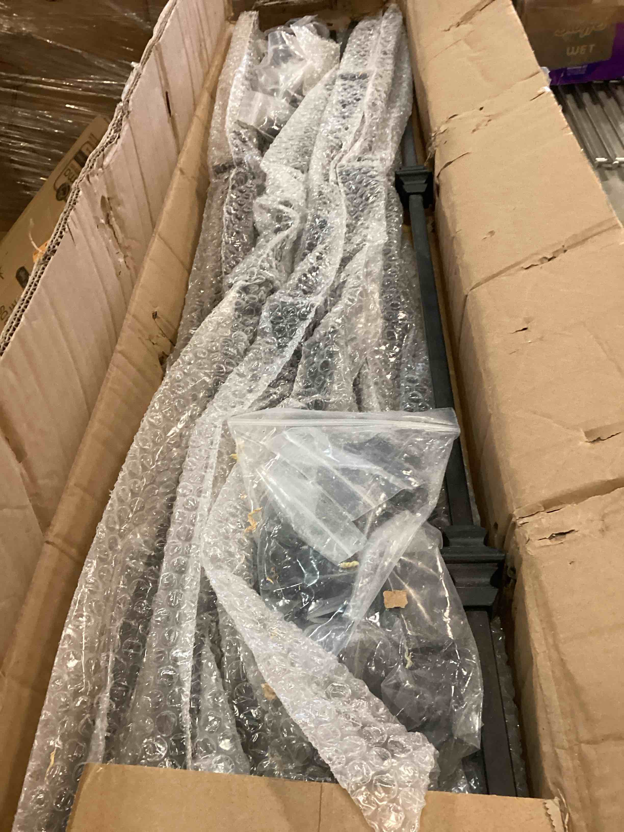 12 Pcs Iron Baluster Shoes Stair Flat Shoe with Screw for 1/2 Inch