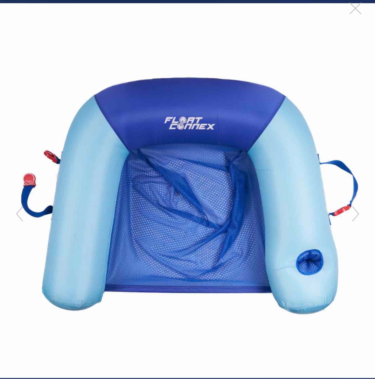 The Single Daisy Chained Pool Float