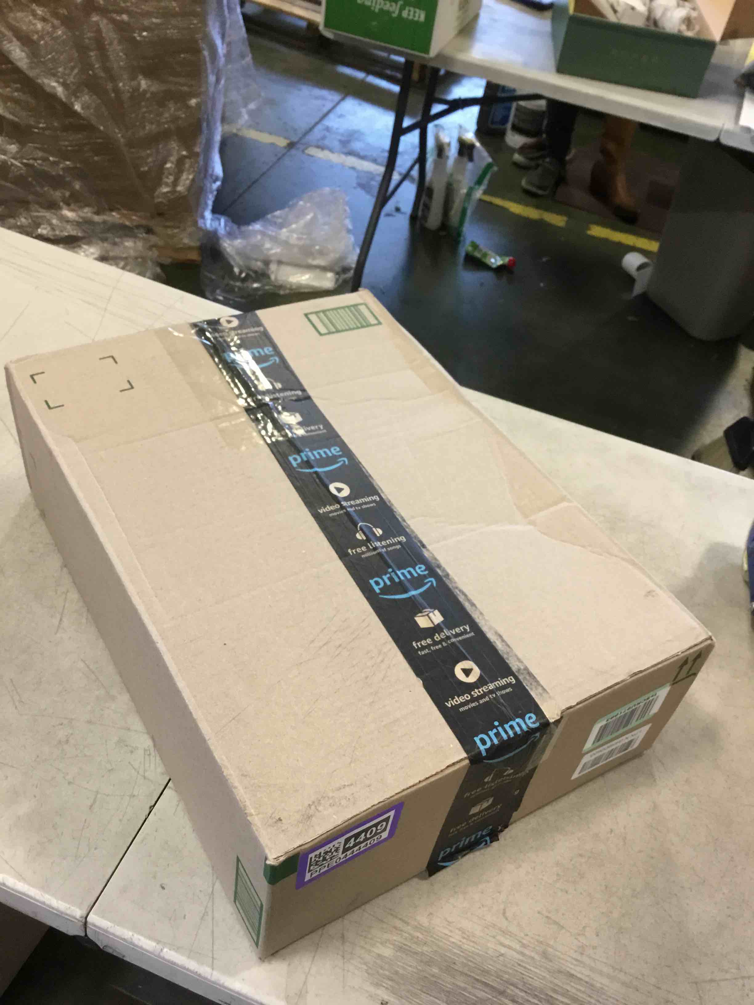 https://s3.amazonaws.com/lotting-images-prod/bidfta/PPE0444409_1728673806918.jpeg