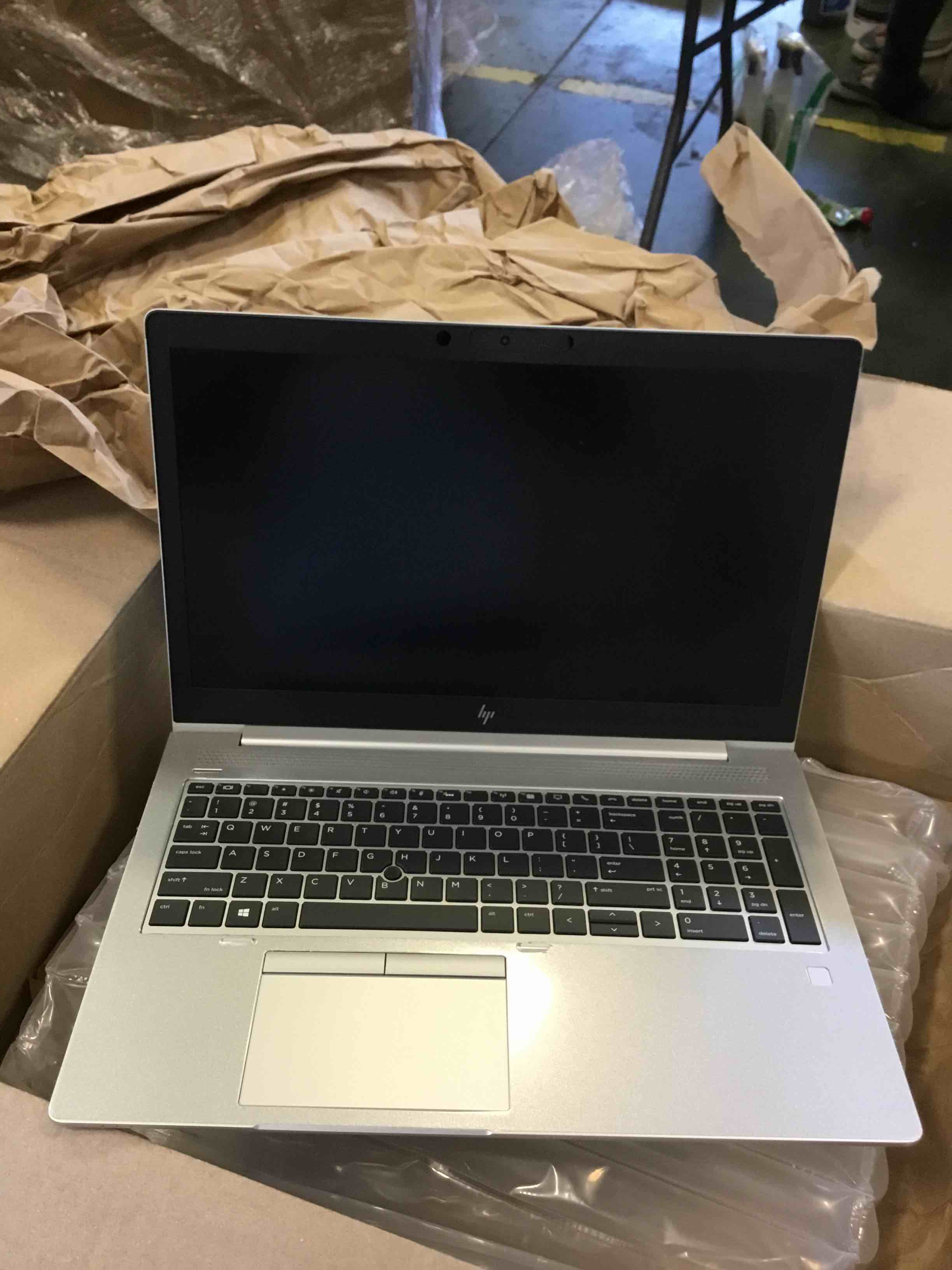 https://s3.amazonaws.com/lotting-images-prod/bidfta/PPE0444409_1728673846619.jpeg