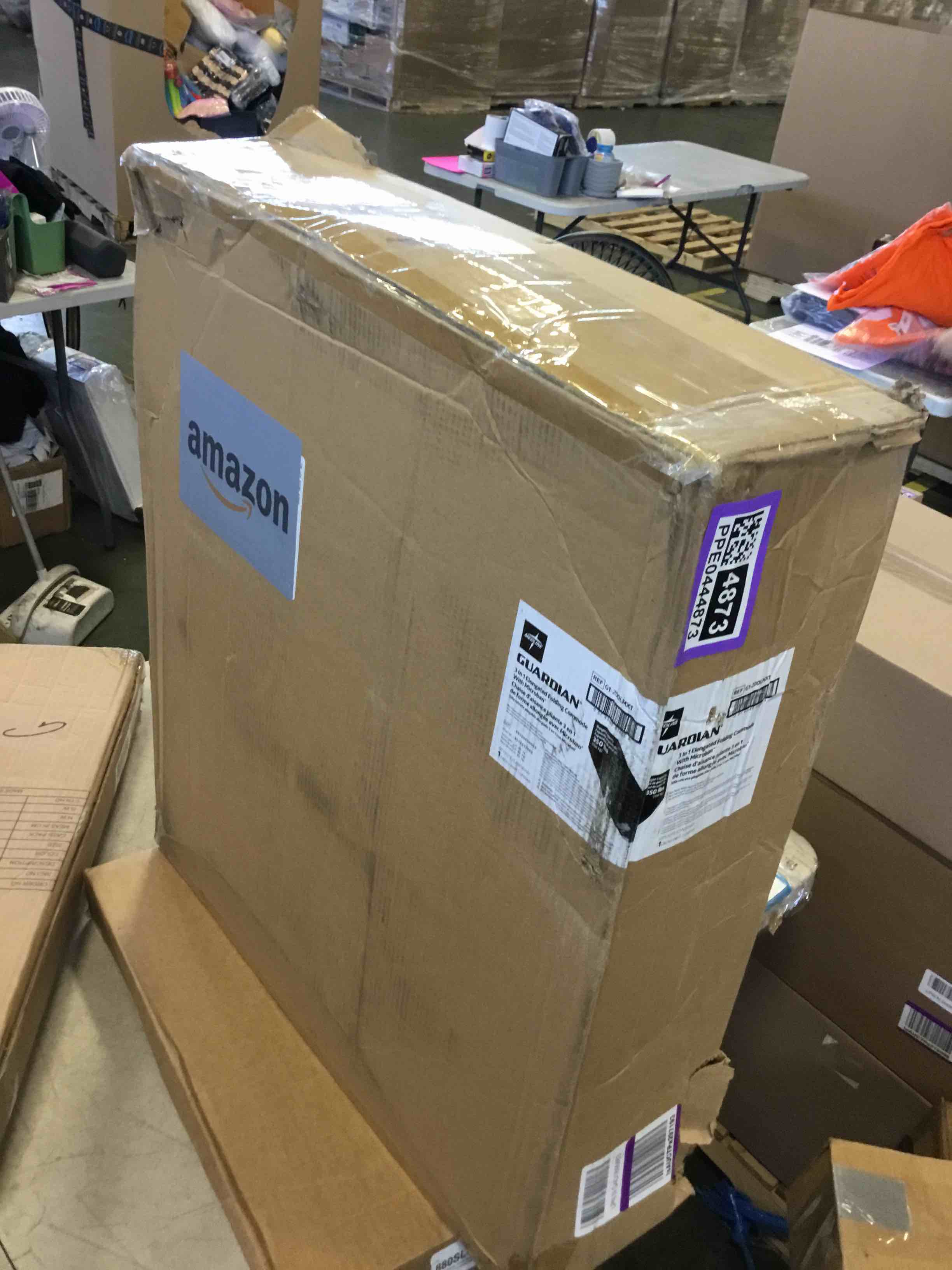 https://s3.amazonaws.com/lotting-images-prod/bidfta/PPE0444873_1728579496734.jpeg