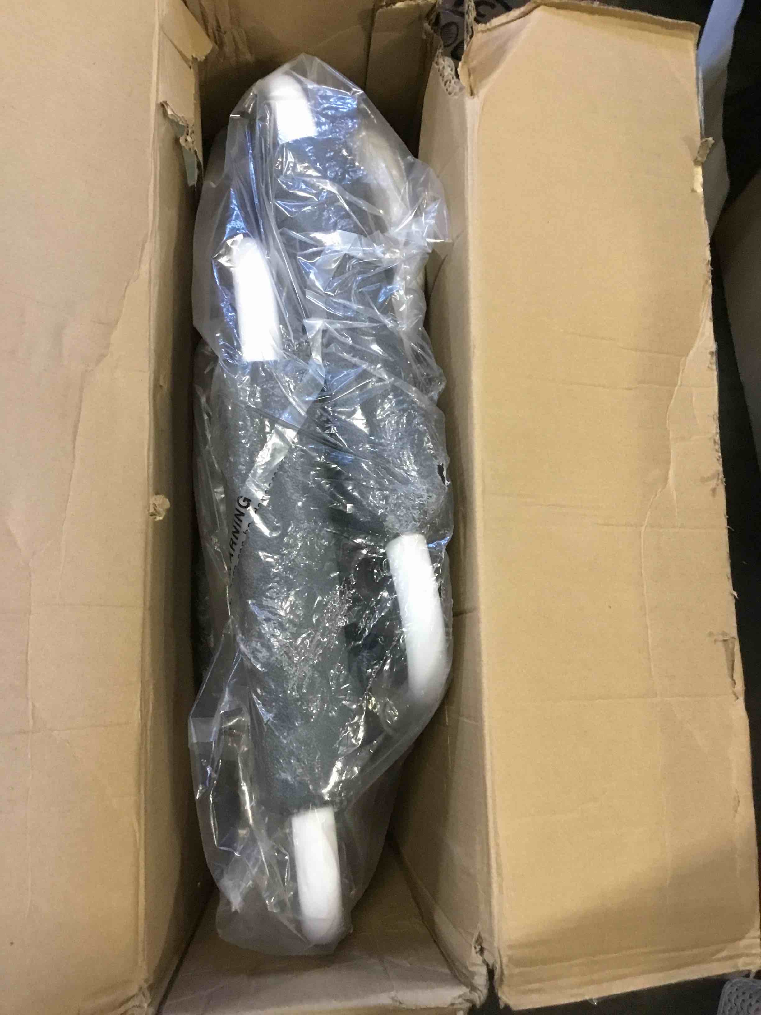 https://s3.amazonaws.com/lotting-images-prod/bidfta/PPE0444873_1728579539088.jpeg