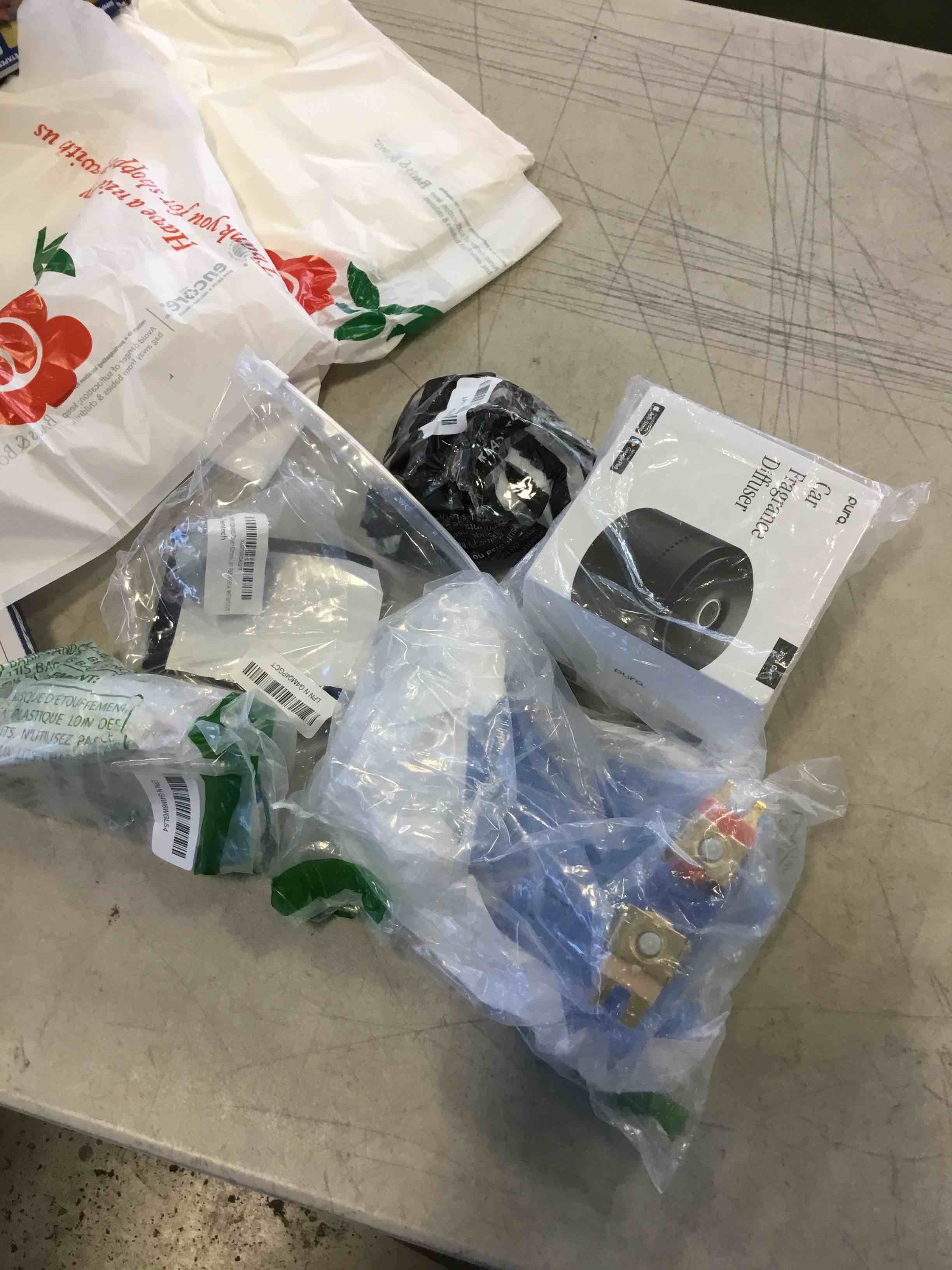 Assorted Lot of Electronics (Headphones, Small Gadgets, Headsets, etc.)