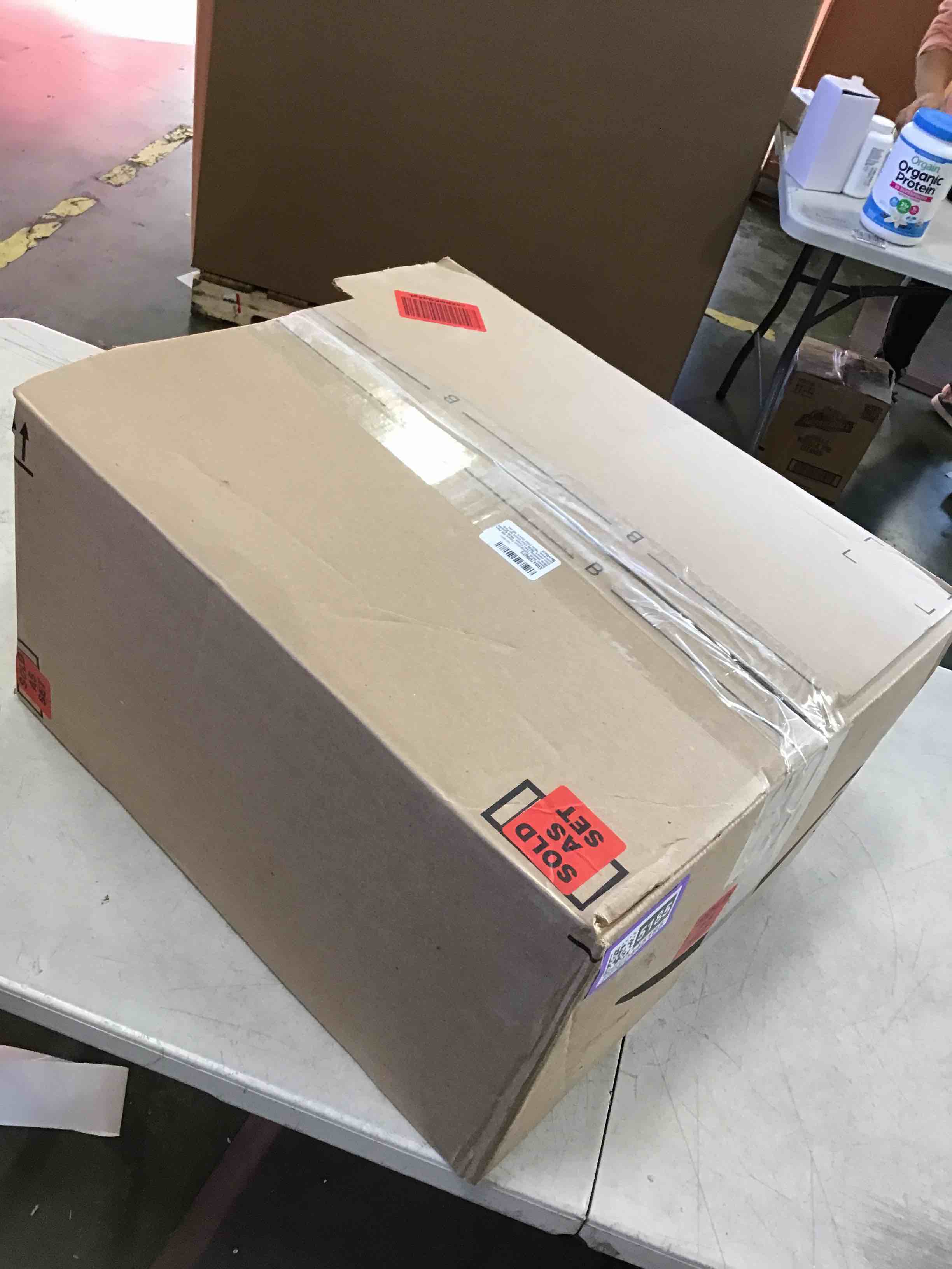 https://s3.amazonaws.com/lotting-images-prod/bidfta/PPE0445185_1728479220156.jpeg