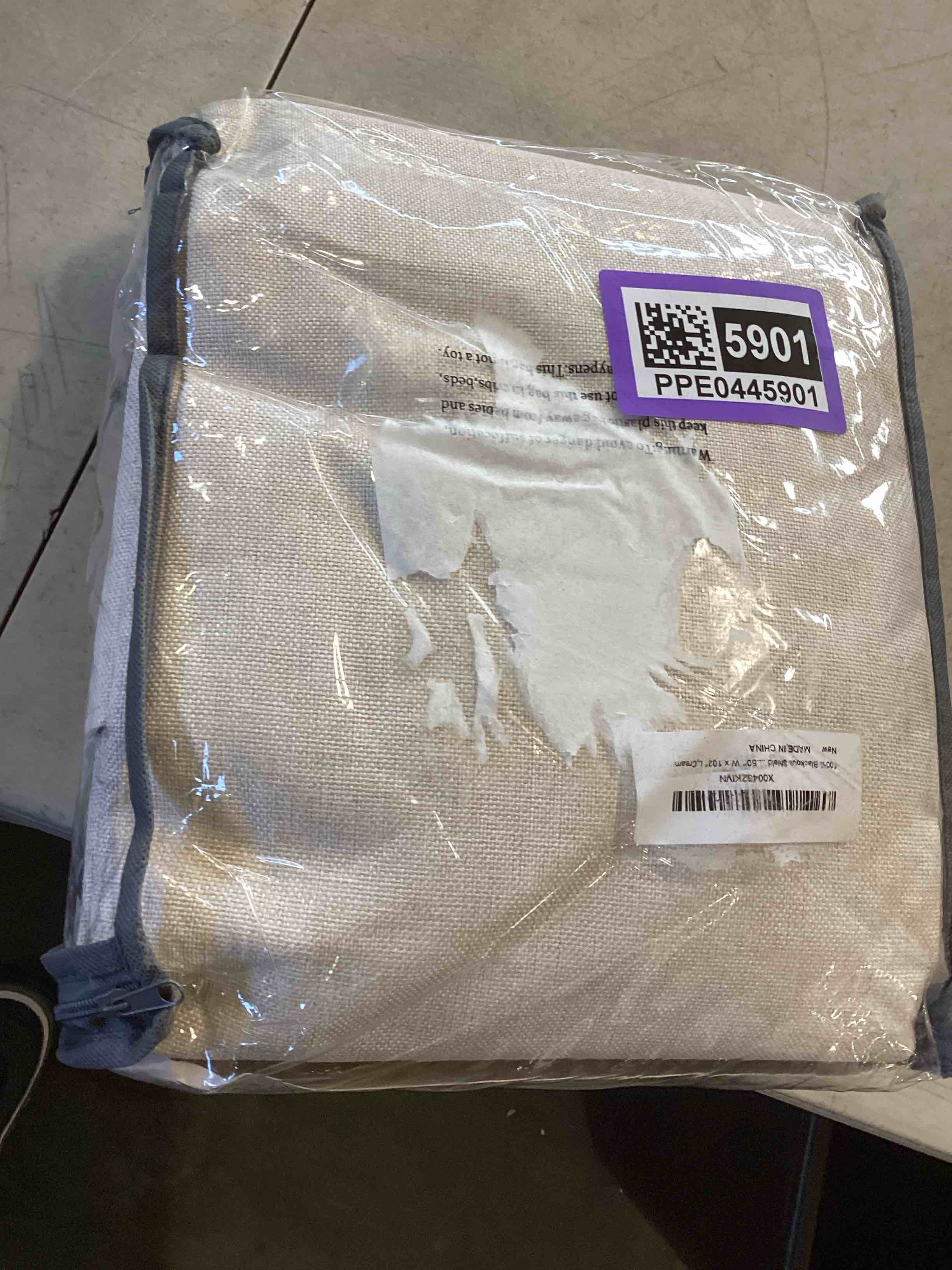 https://s3.amazonaws.com/lotting-images-prod/bidfta/PPE0445901_1727960321230.jpeg