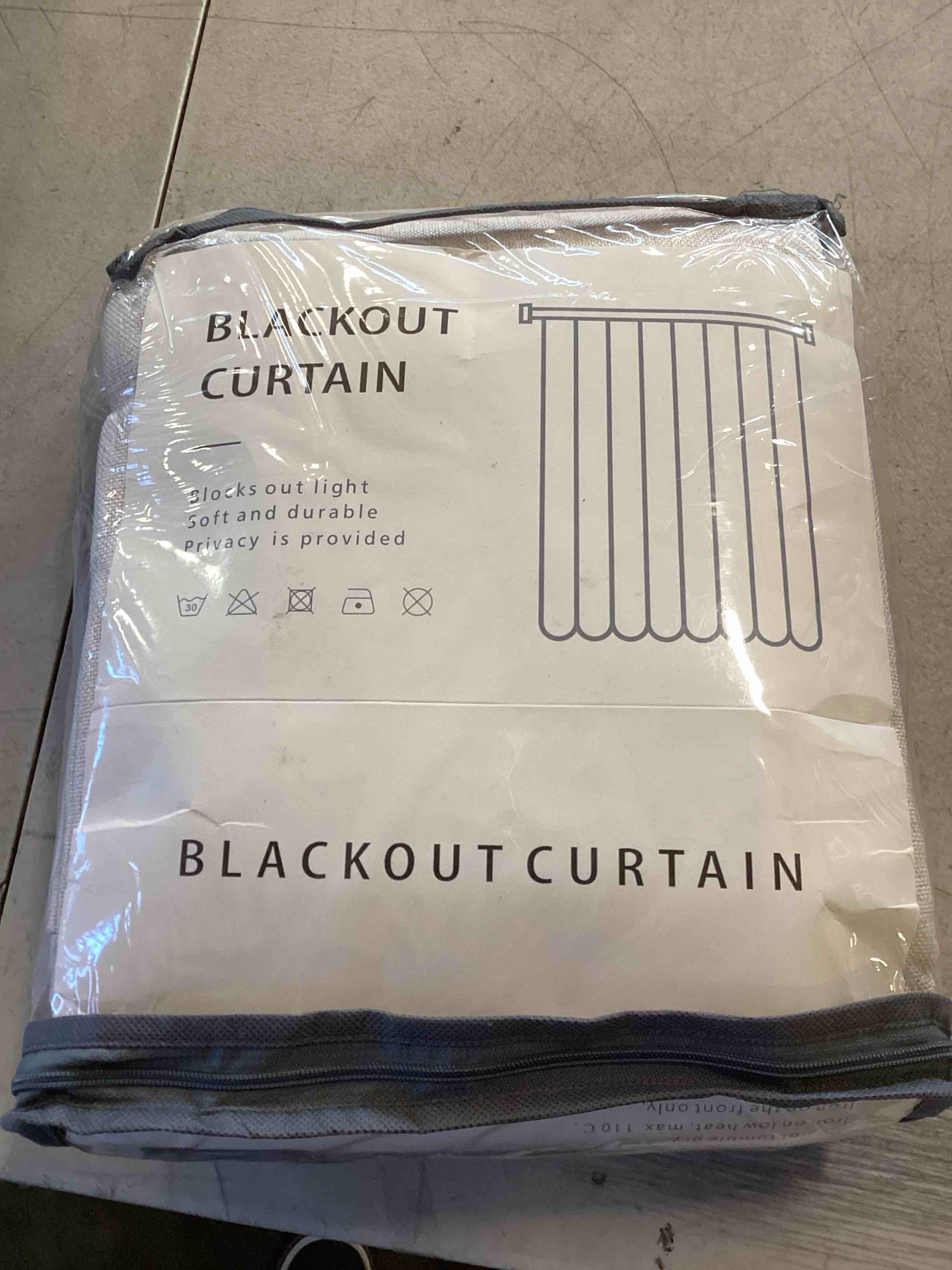https://s3.amazonaws.com/lotting-images-prod/bidfta/PPE0445901_1727960330020.jpeg