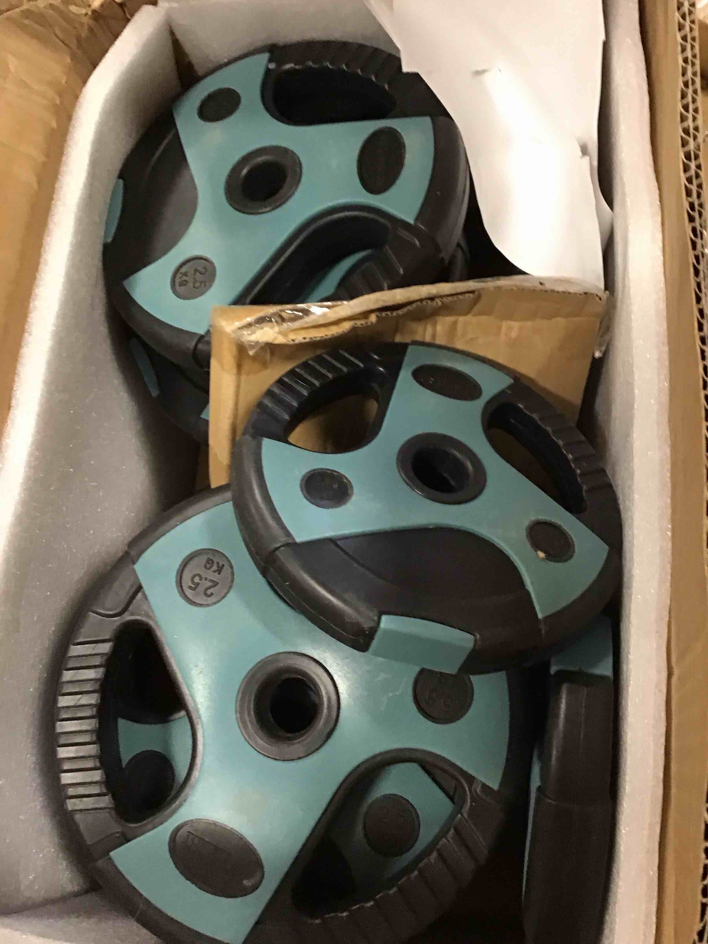 https://s3.amazonaws.com/lotting-images-prod/bidfta/PPE0448351_1738339869781.jpeg