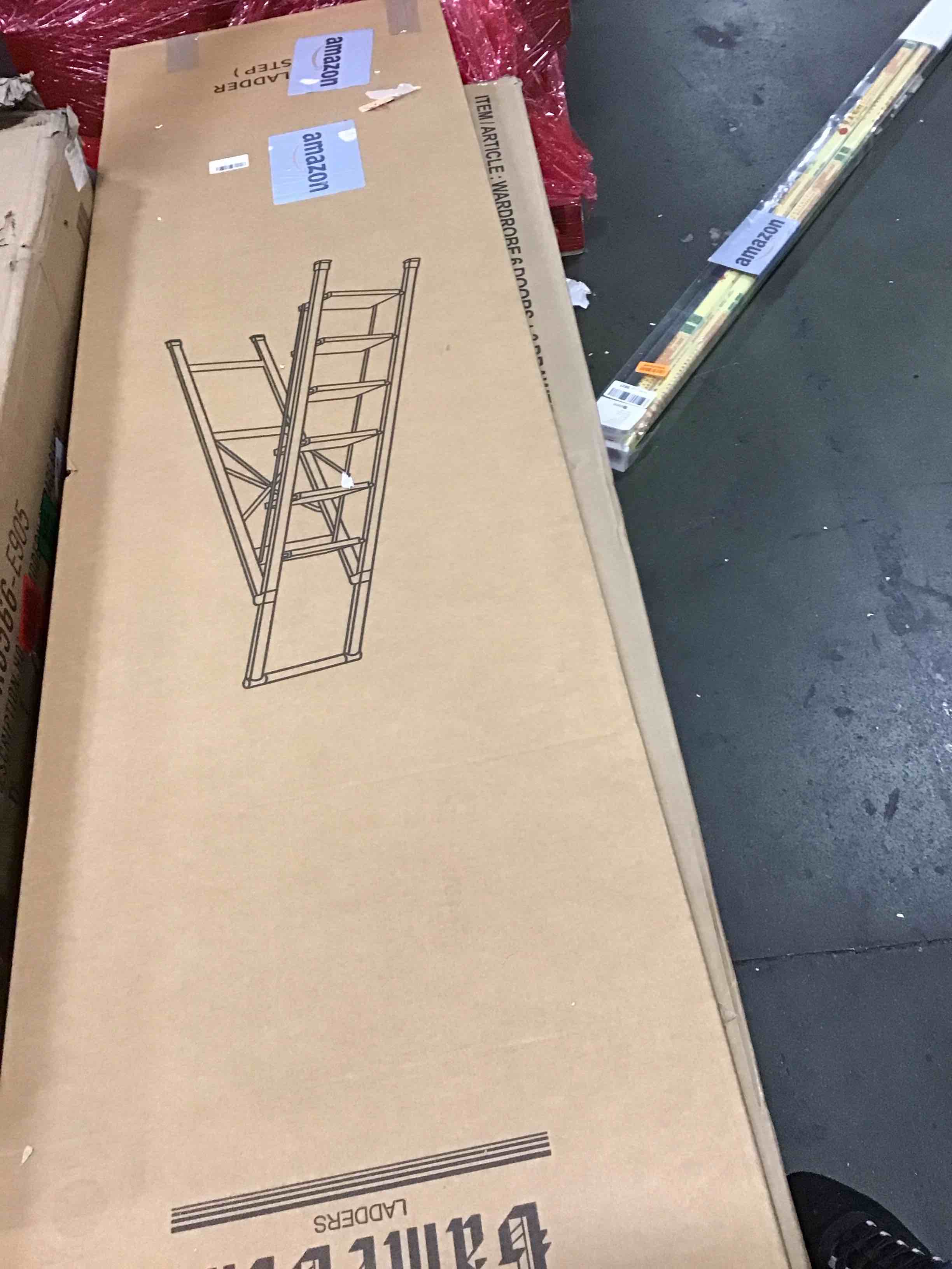 https://s3.amazonaws.com/lotting-images-prod/bidfta/PPE0448359_1738338445277.jpeg