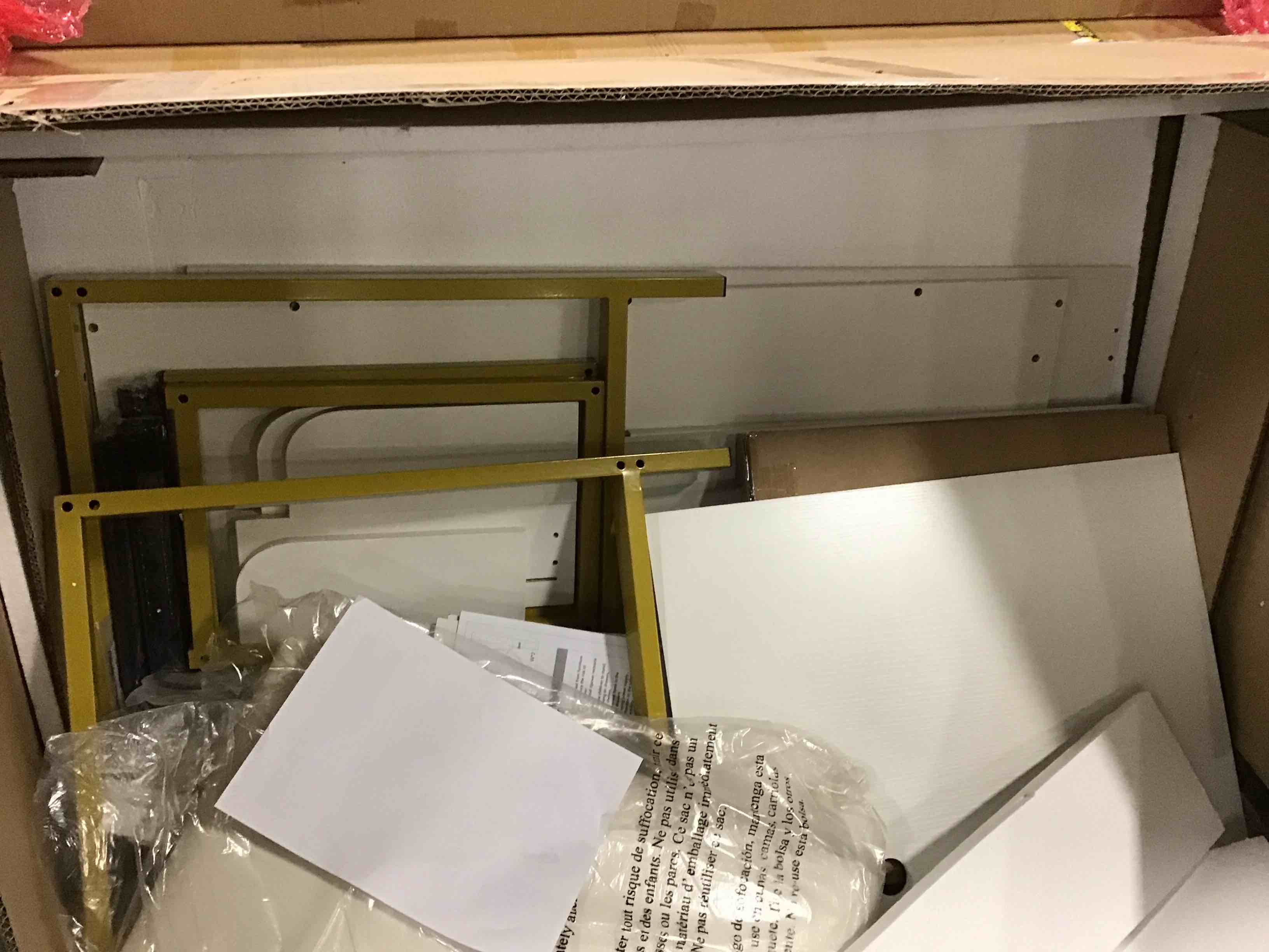 https://s3.amazonaws.com/lotting-images-prod/bidfta/PPE0448370_1738337336410.jpeg