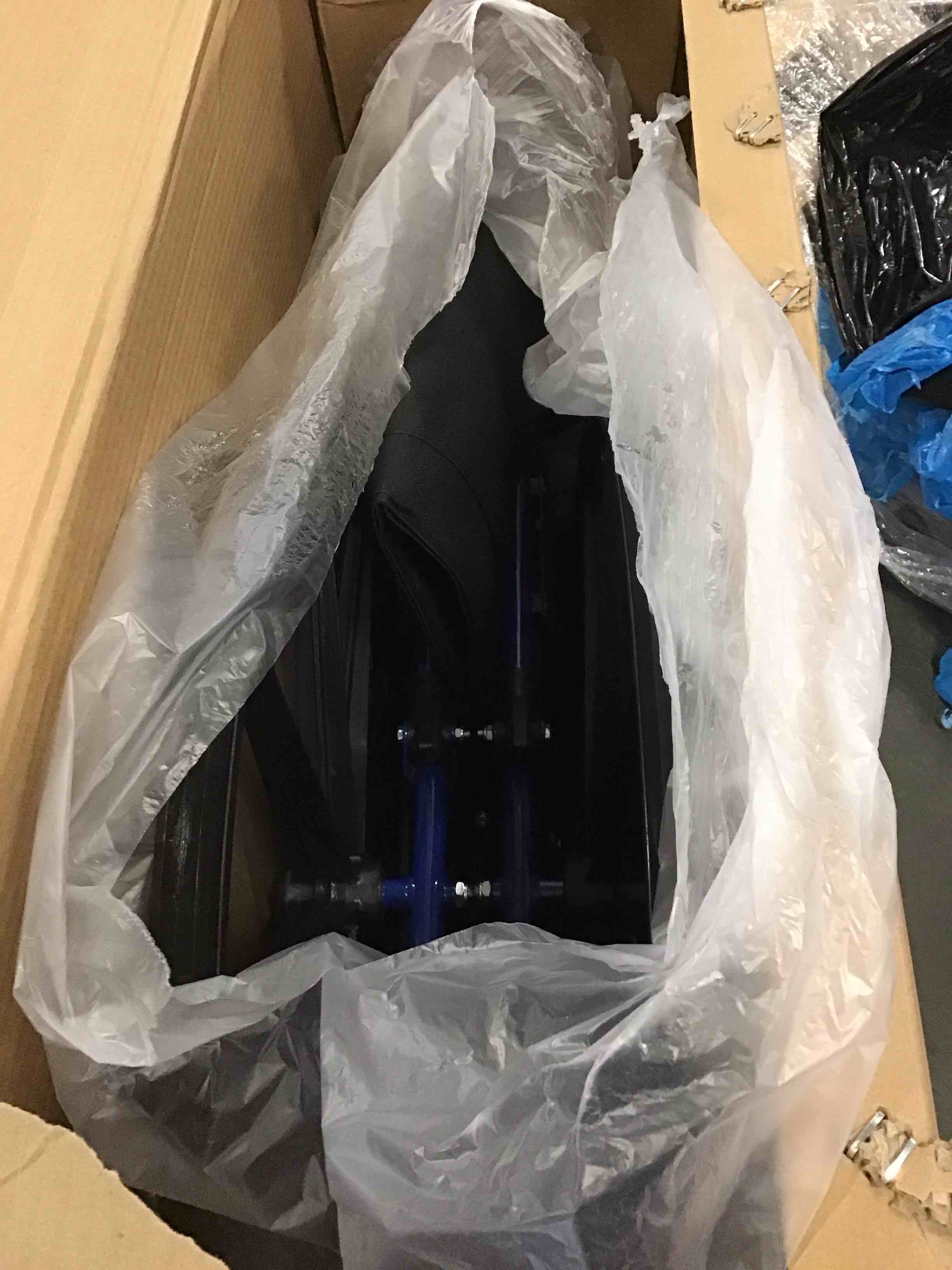 https://s3.amazonaws.com/lotting-images-prod/bidfta/PPE0448836_1738092114109.jpeg