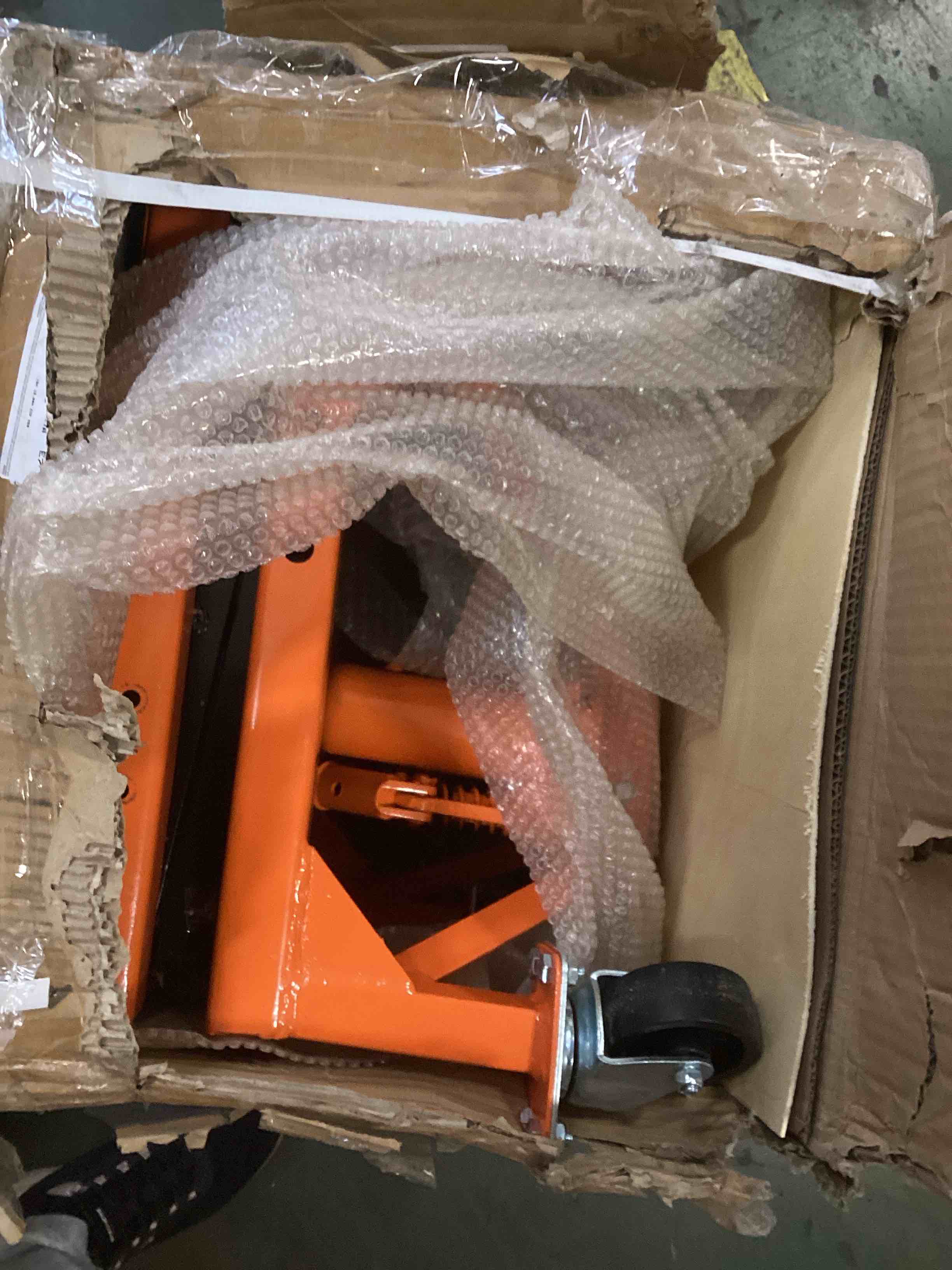 https://s3.amazonaws.com/lotting-images-prod/bidfta/PPE0449103_1737728771409.jpeg