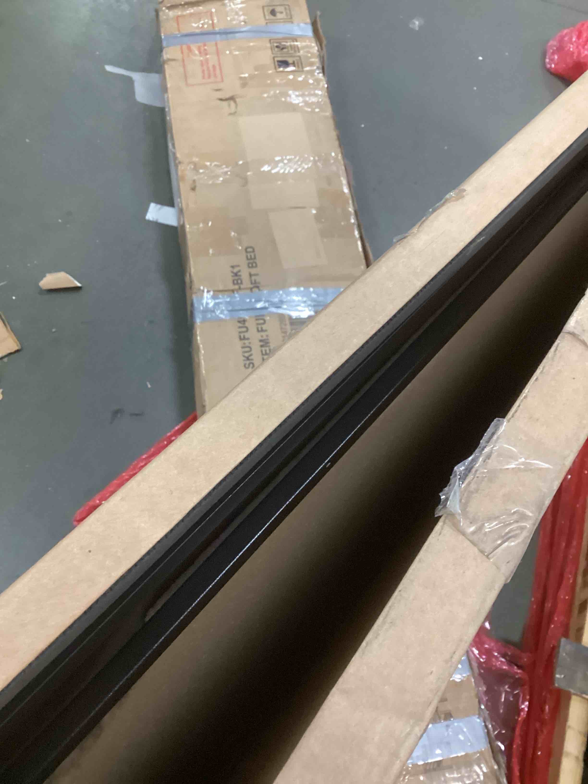 https://s3.amazonaws.com/lotting-images-prod/bidfta/PPE0449115_1737723649728.jpeg