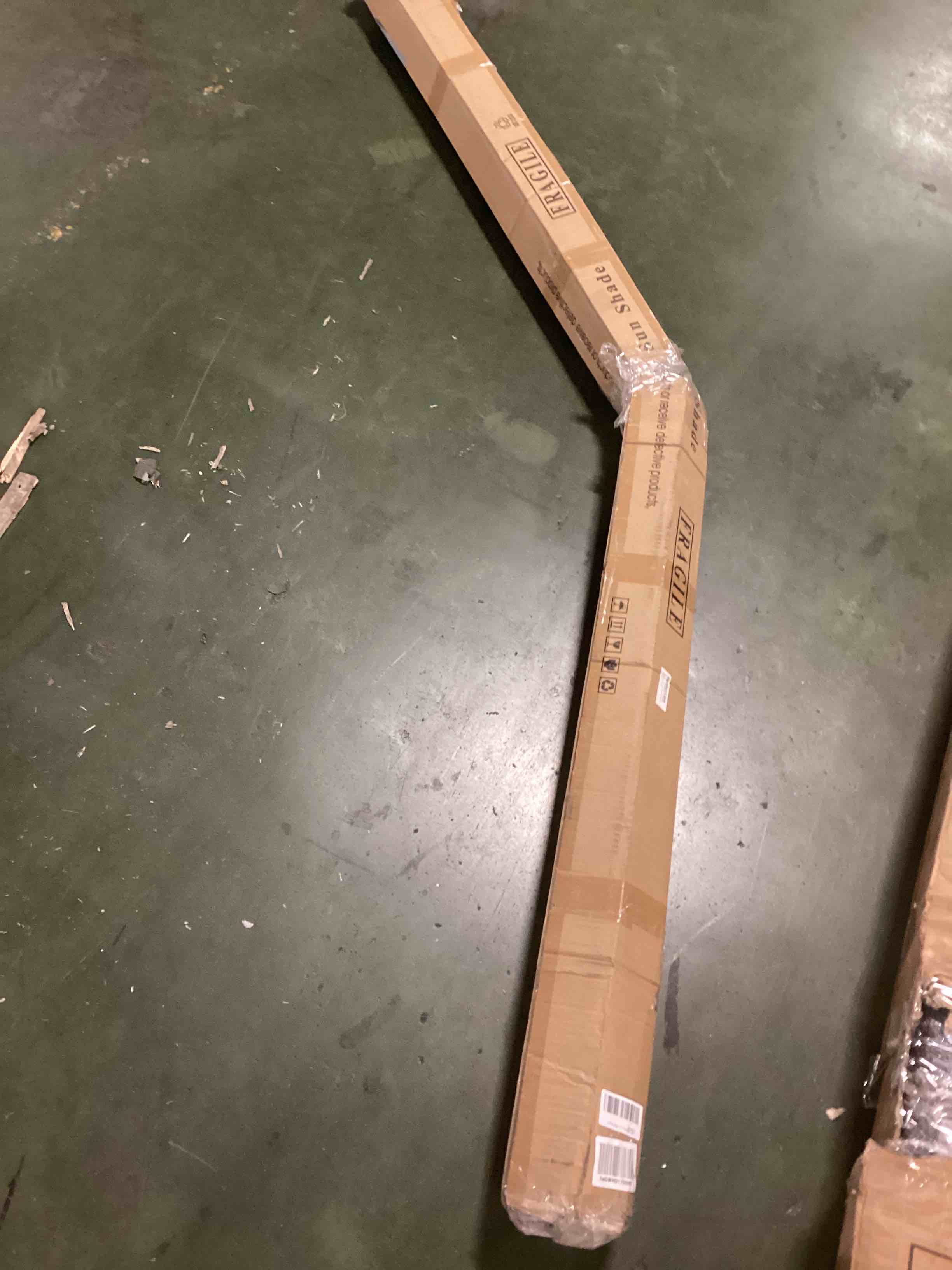 https://s3.amazonaws.com/lotting-images-prod/bidfta/PPE0449895_1733268163338.jpeg