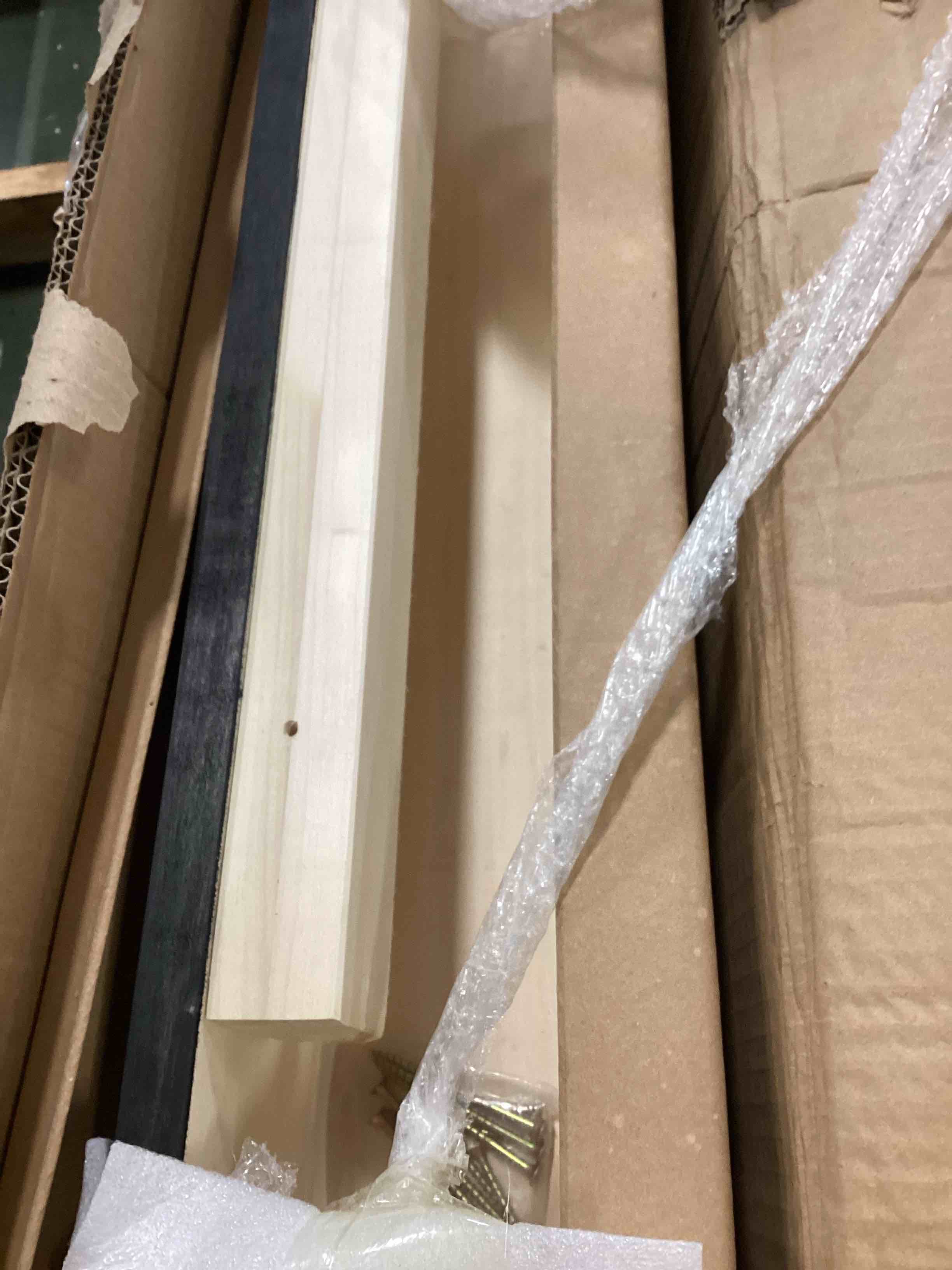 https://s3.amazonaws.com/lotting-images-prod/bidfta/PPE0450009_1734640369498.jpeg