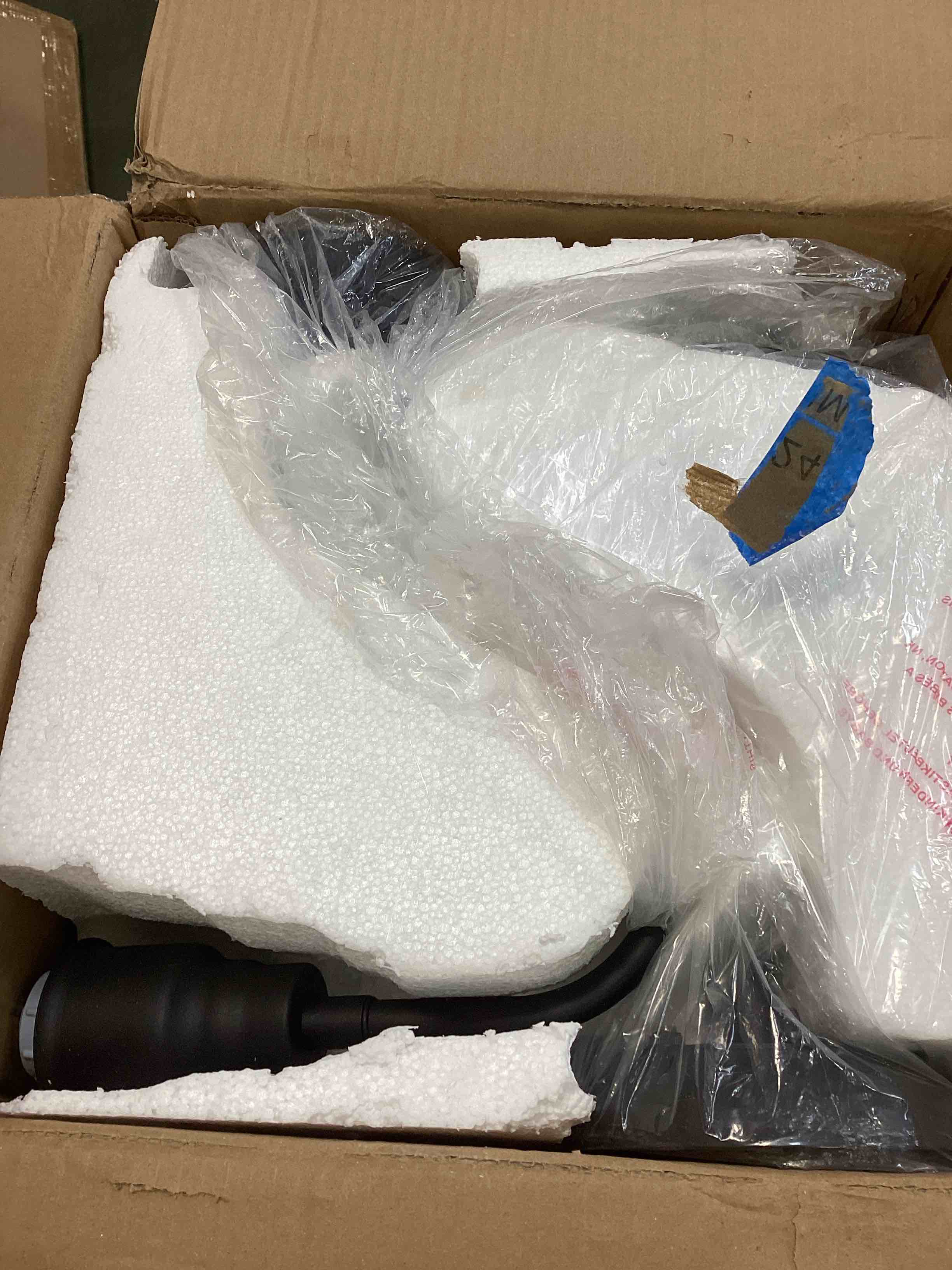 https://s3.amazonaws.com/lotting-images-prod/bidfta/PPE0450450_1734101076606.jpeg