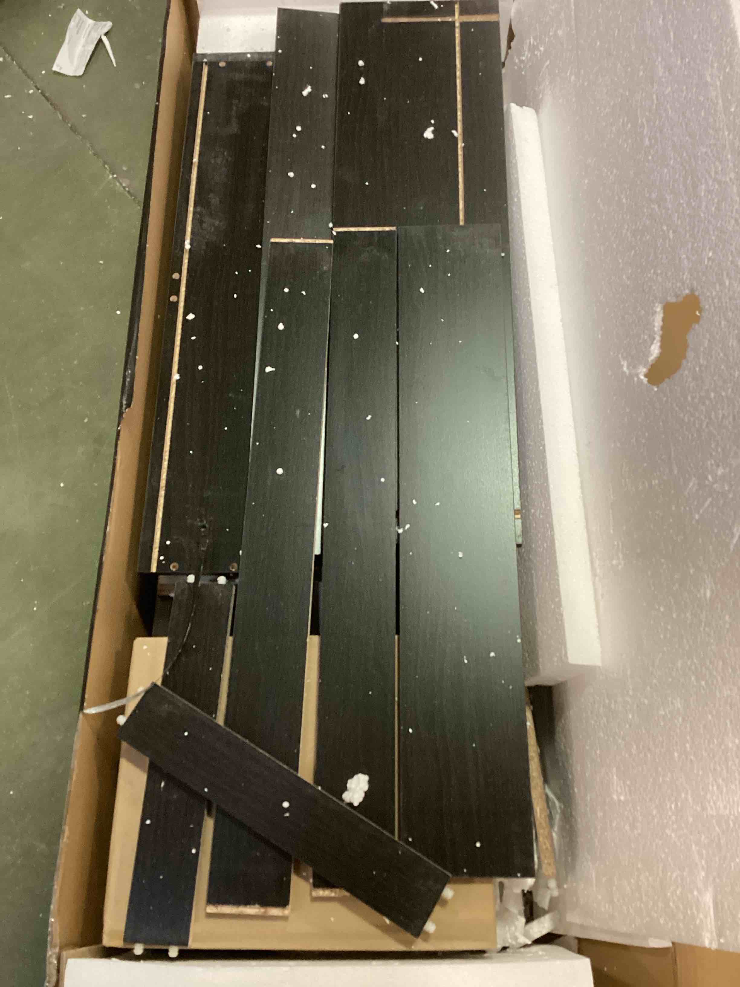 https://s3.amazonaws.com/lotting-images-prod/bidfta/PPE0450495_1734038240006.jpeg