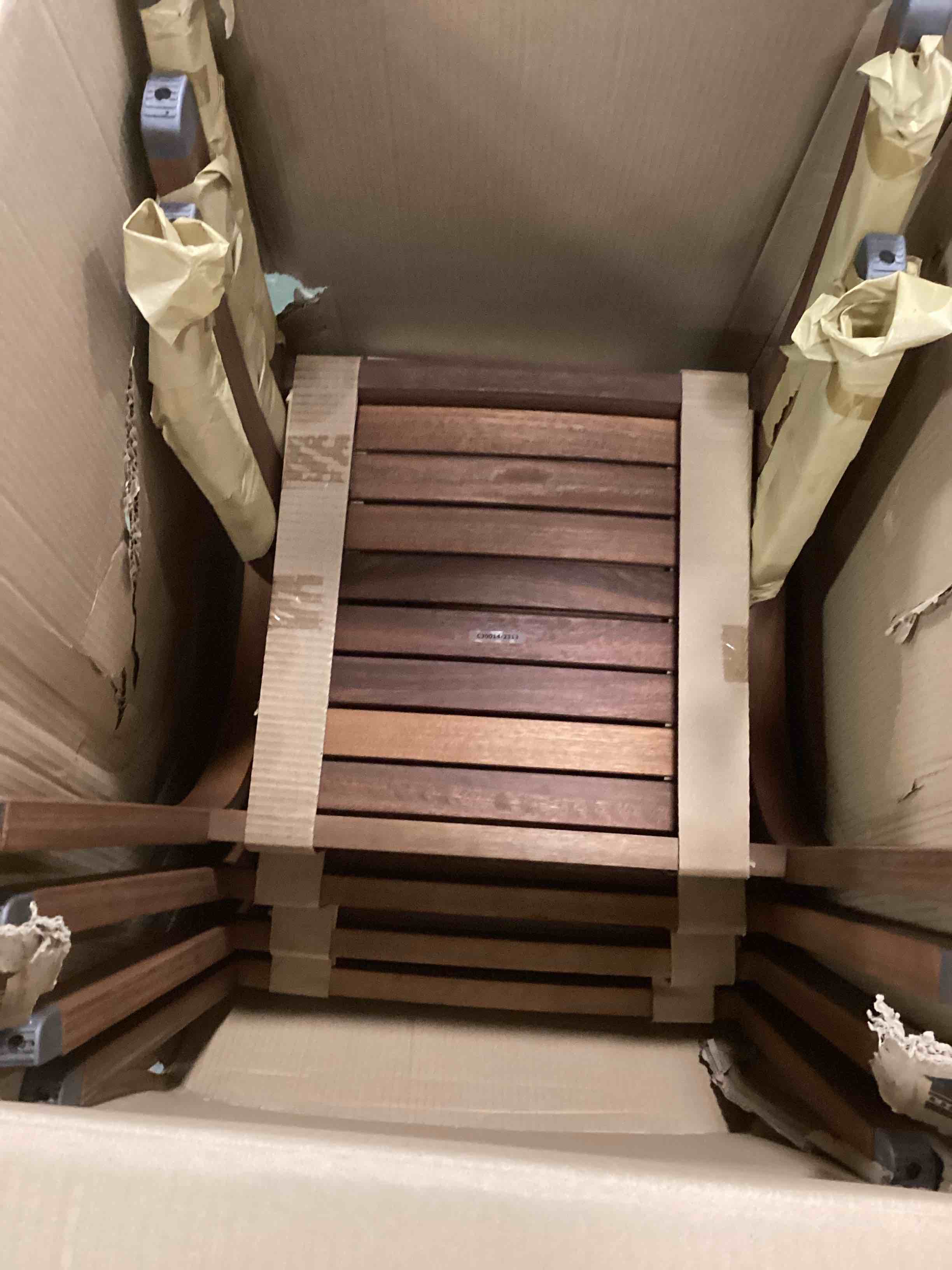 https://s3.amazonaws.com/lotting-images-prod/bidfta/PPE0450588_1733950048389.jpeg