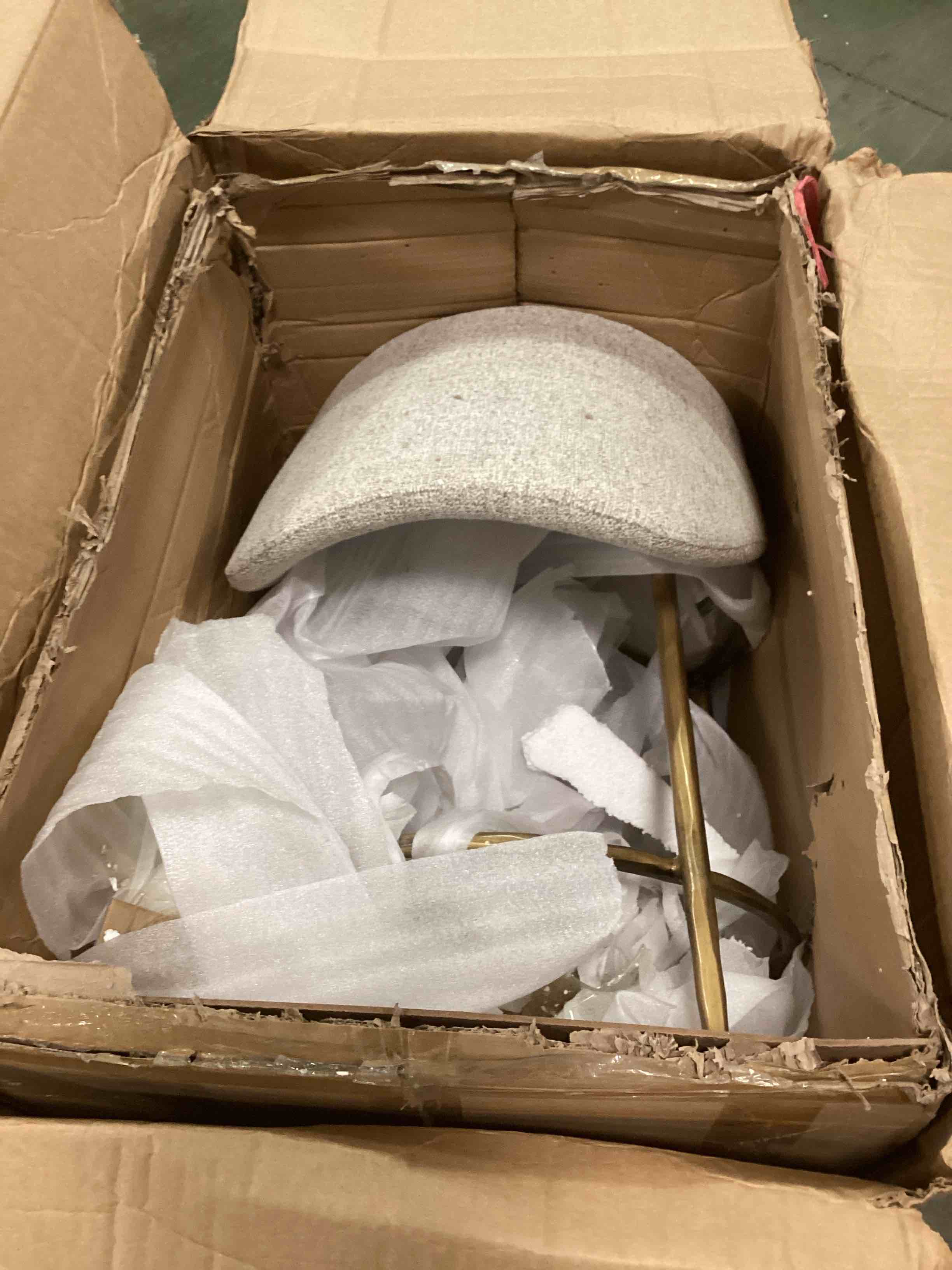 https://s3.amazonaws.com/lotting-images-prod/bidfta/PPE0450857_1733751511520.jpeg