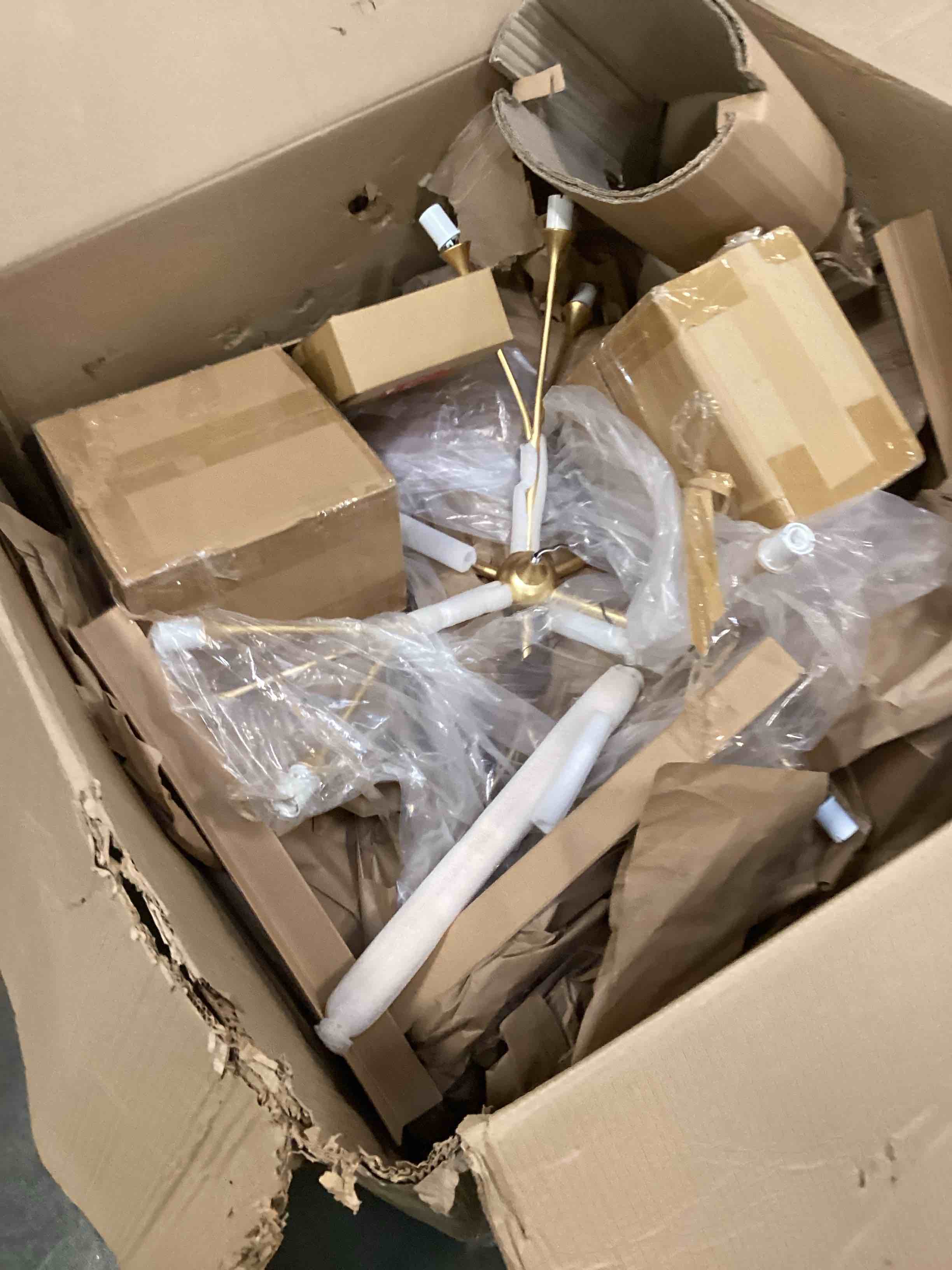 https://s3.amazonaws.com/lotting-images-prod/bidfta/PPE0451176_1733242391714.jpeg