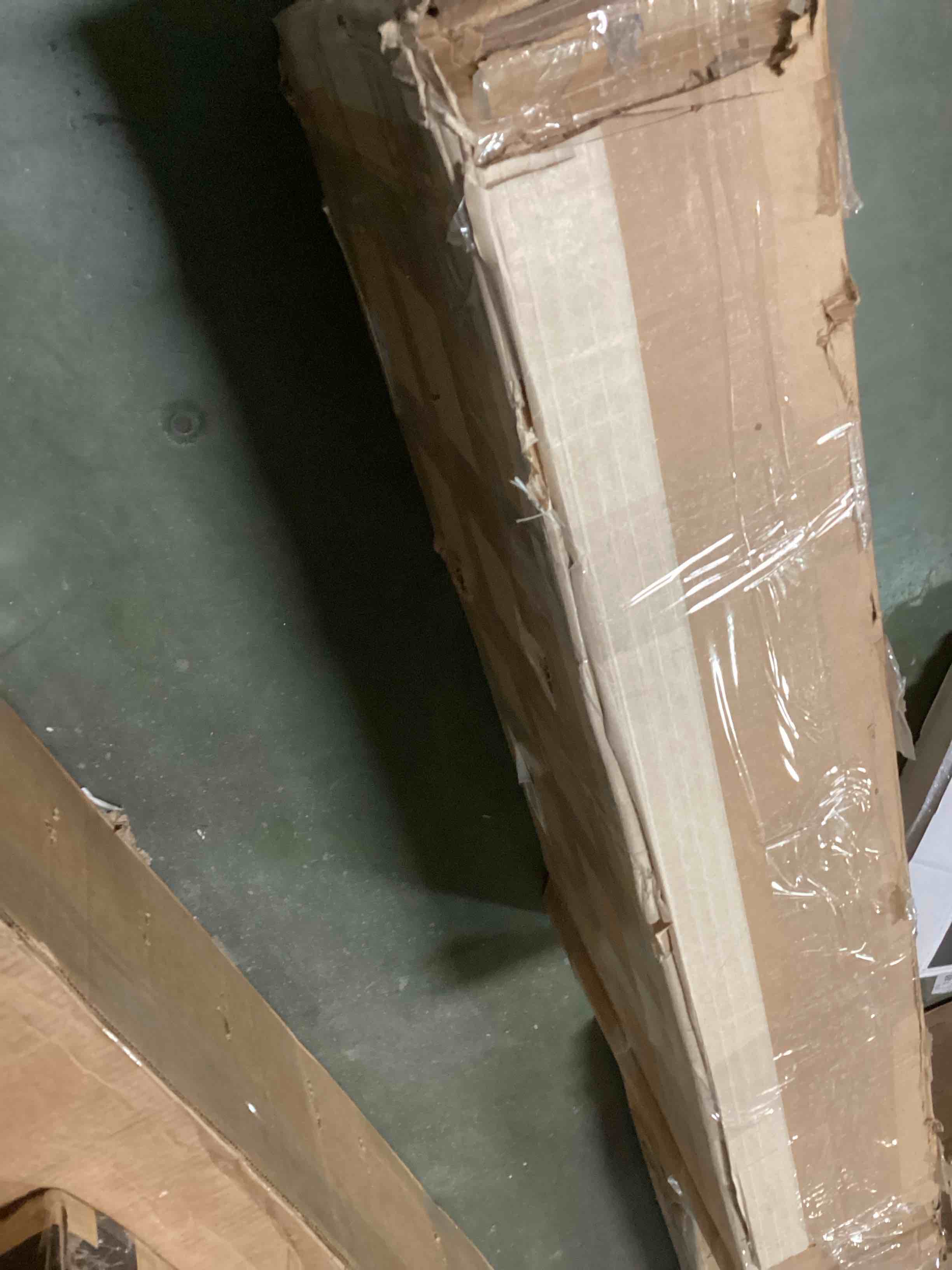 https://s3.amazonaws.com/lotting-images-prod/bidfta/PPE0451430_1729252355128.jpeg