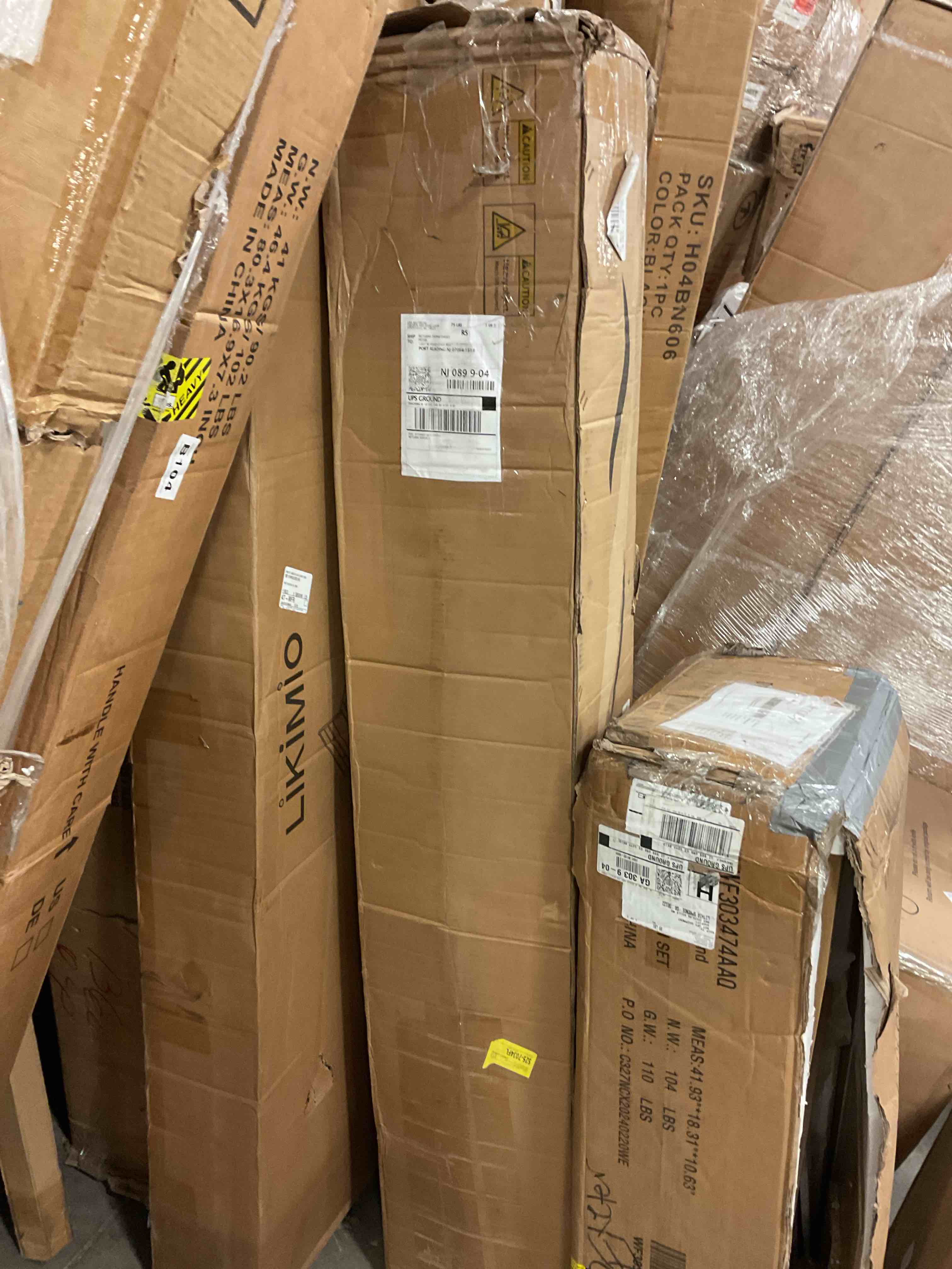 FULL SIZE MATTRESS ROLLED UP