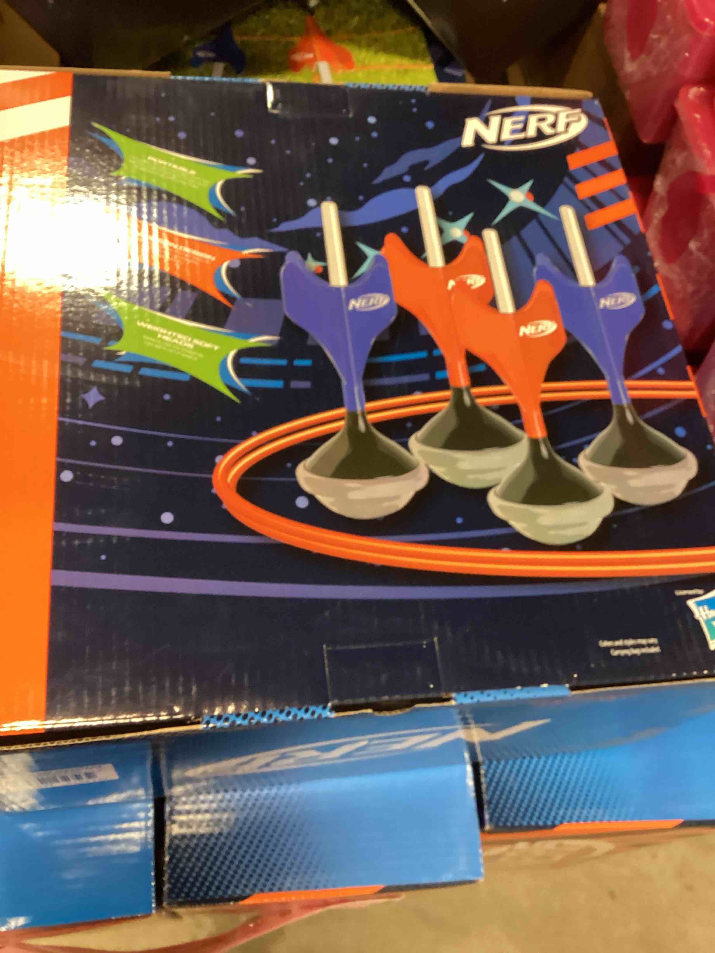 Nerf Soft Tip Lawn Dart Set, Outdoor Backyard Game for Kids & Adults, Includes 4 Lawn Darts, 2 Target Rings, Storage Bag, Fun & Safe Summer Activity for Beach, Yard, Camping, Pool