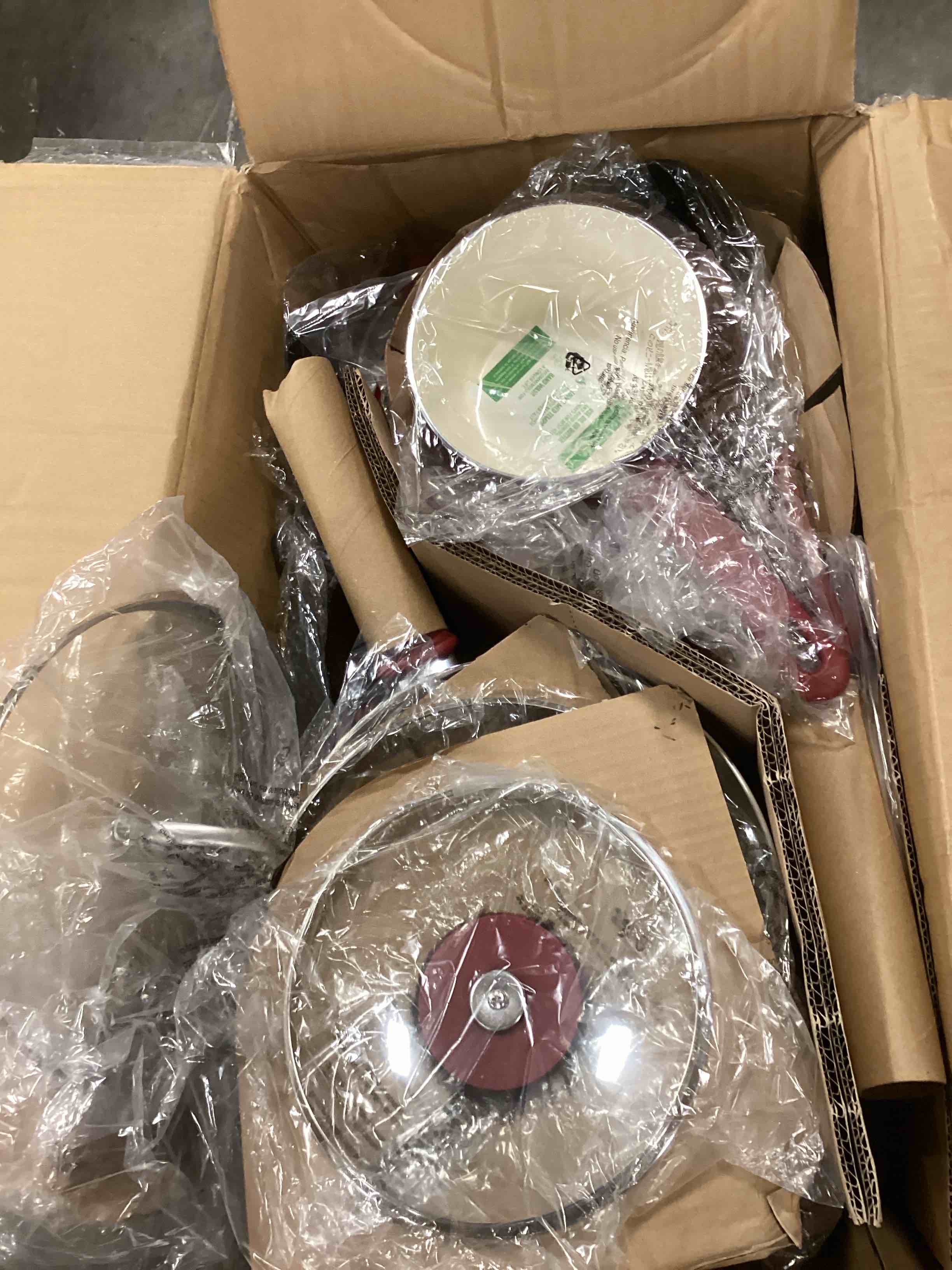 https://s3.amazonaws.com/lotting-images-prod/bidfta/PPE0461718_1732125005989.jpeg