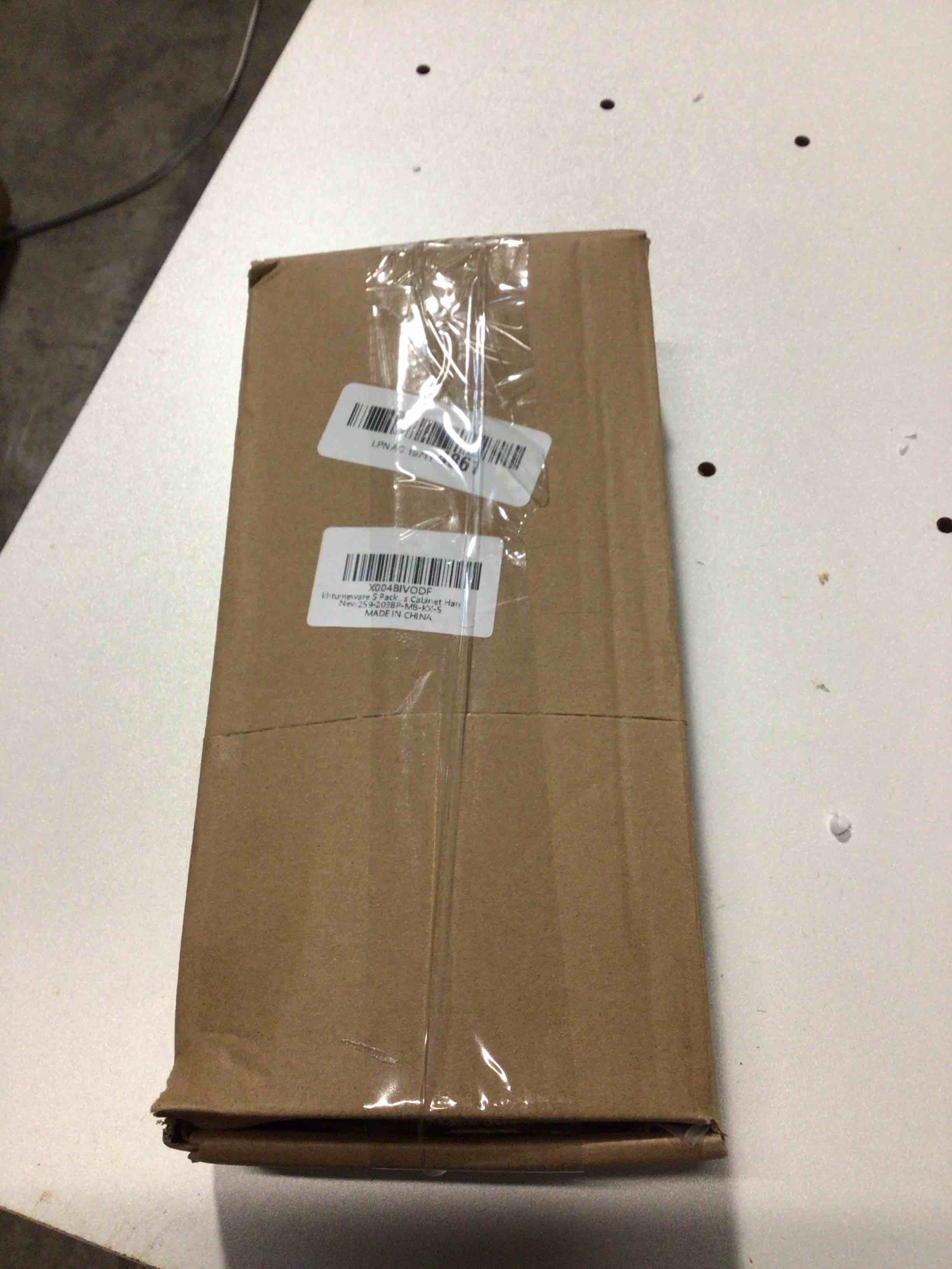 https://s3.amazonaws.com/lotting-images-prod/bidfta/PPE0462330_1748460686436.jpeg