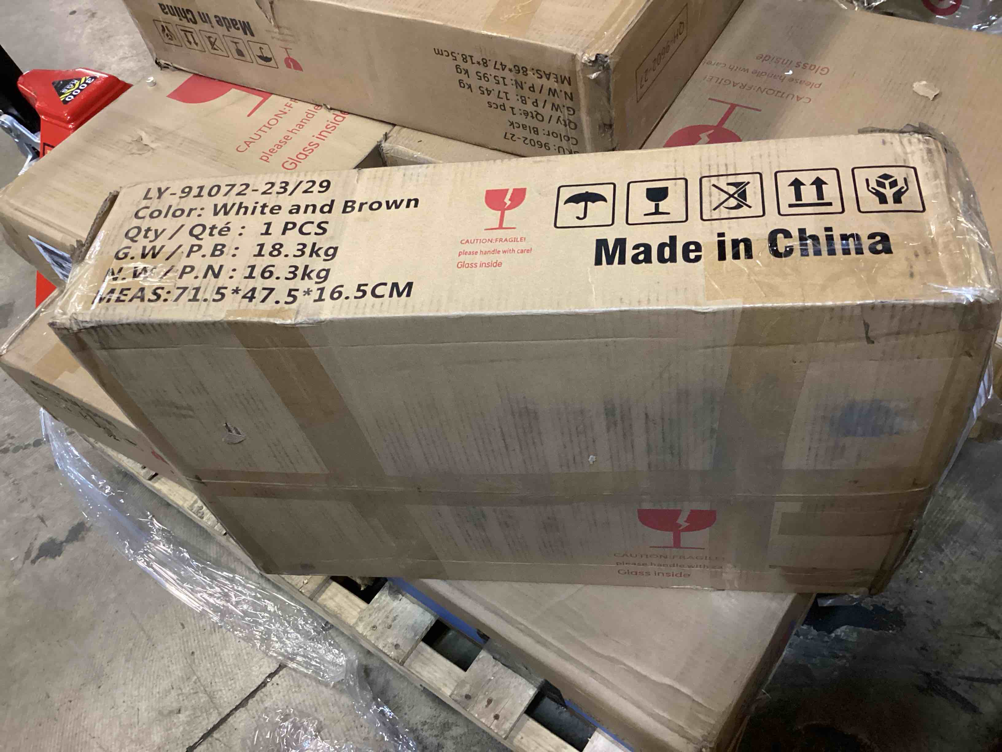 https://s3.amazonaws.com/lotting-images-prod/bidfta/PPE0462694_1747854580617.jpeg