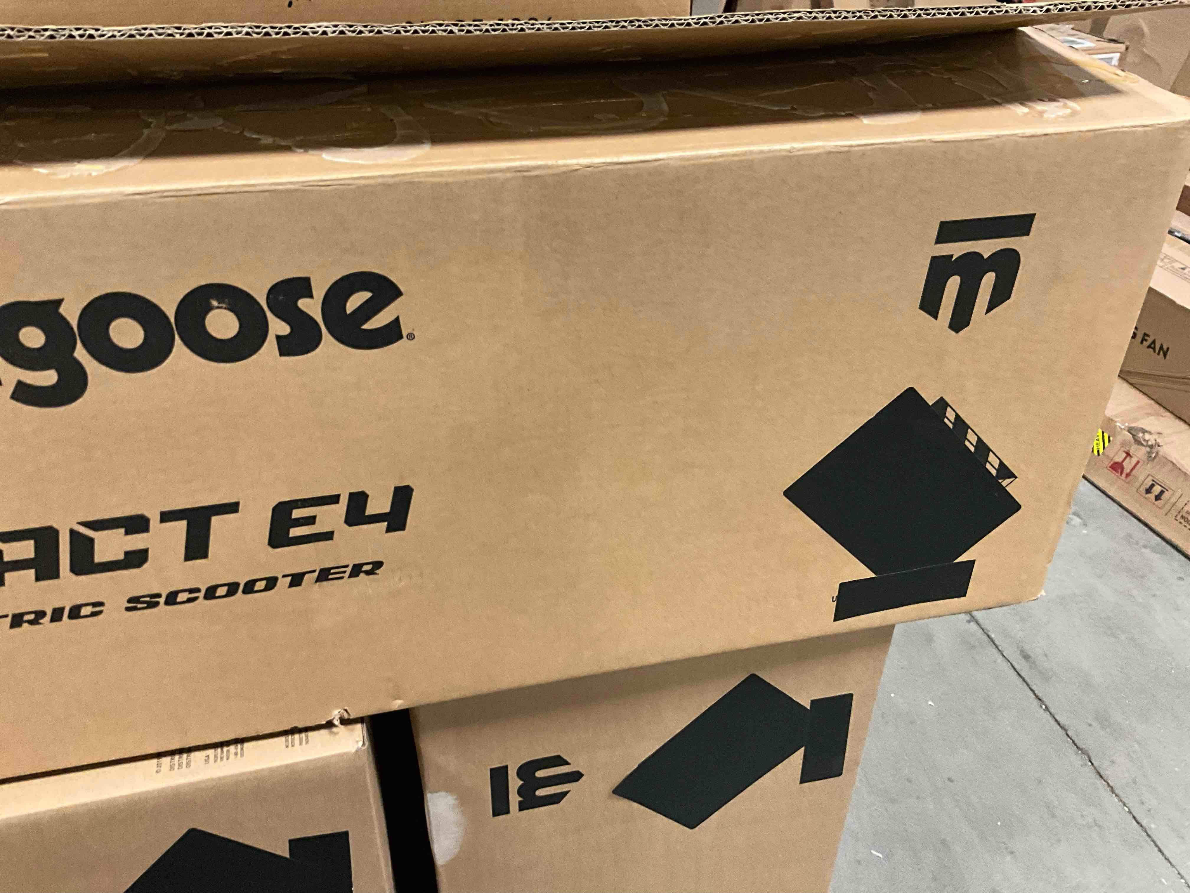 https://s3.amazonaws.com/lotting-images-prod/bidfta/PPE0466366_1735762913305.jpeg