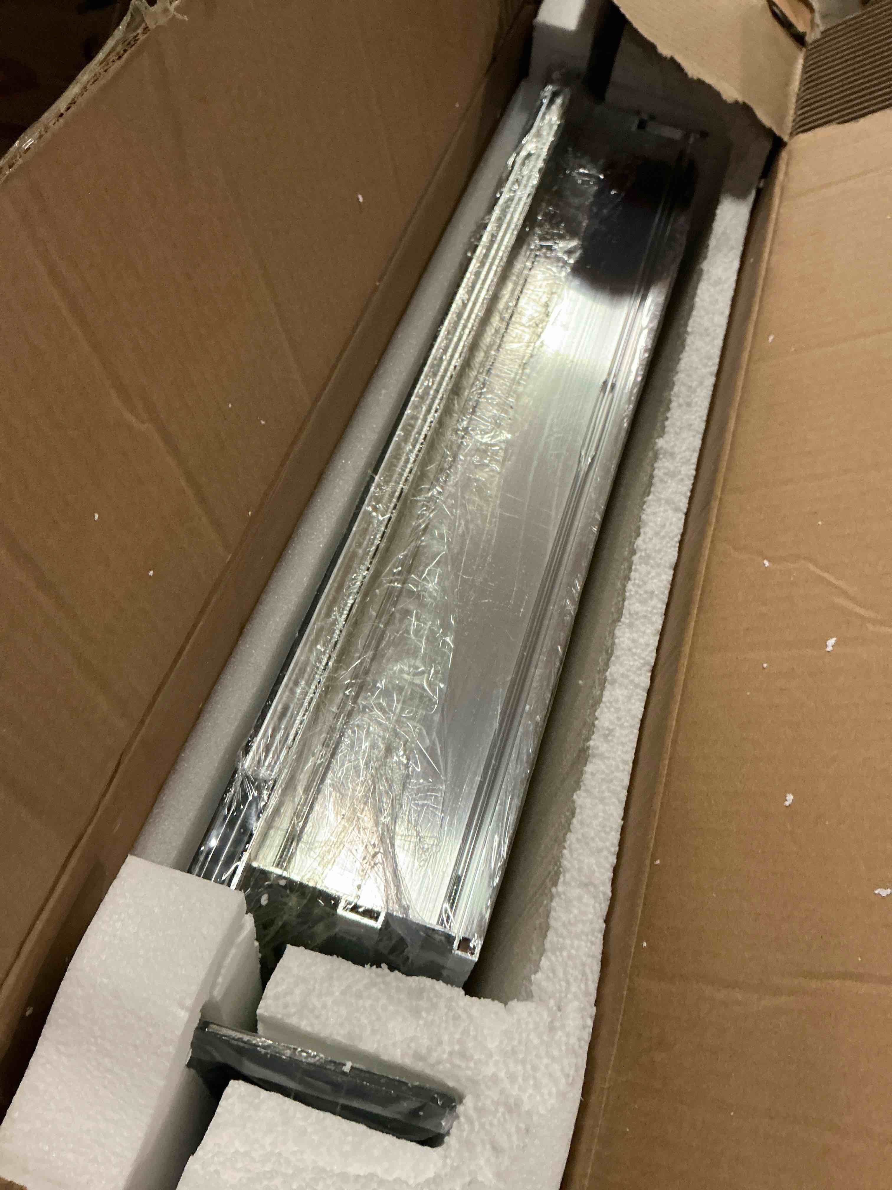 https://s3.amazonaws.com/lotting-images-prod/bidfta/PPE0466810_1733838318272.jpeg
