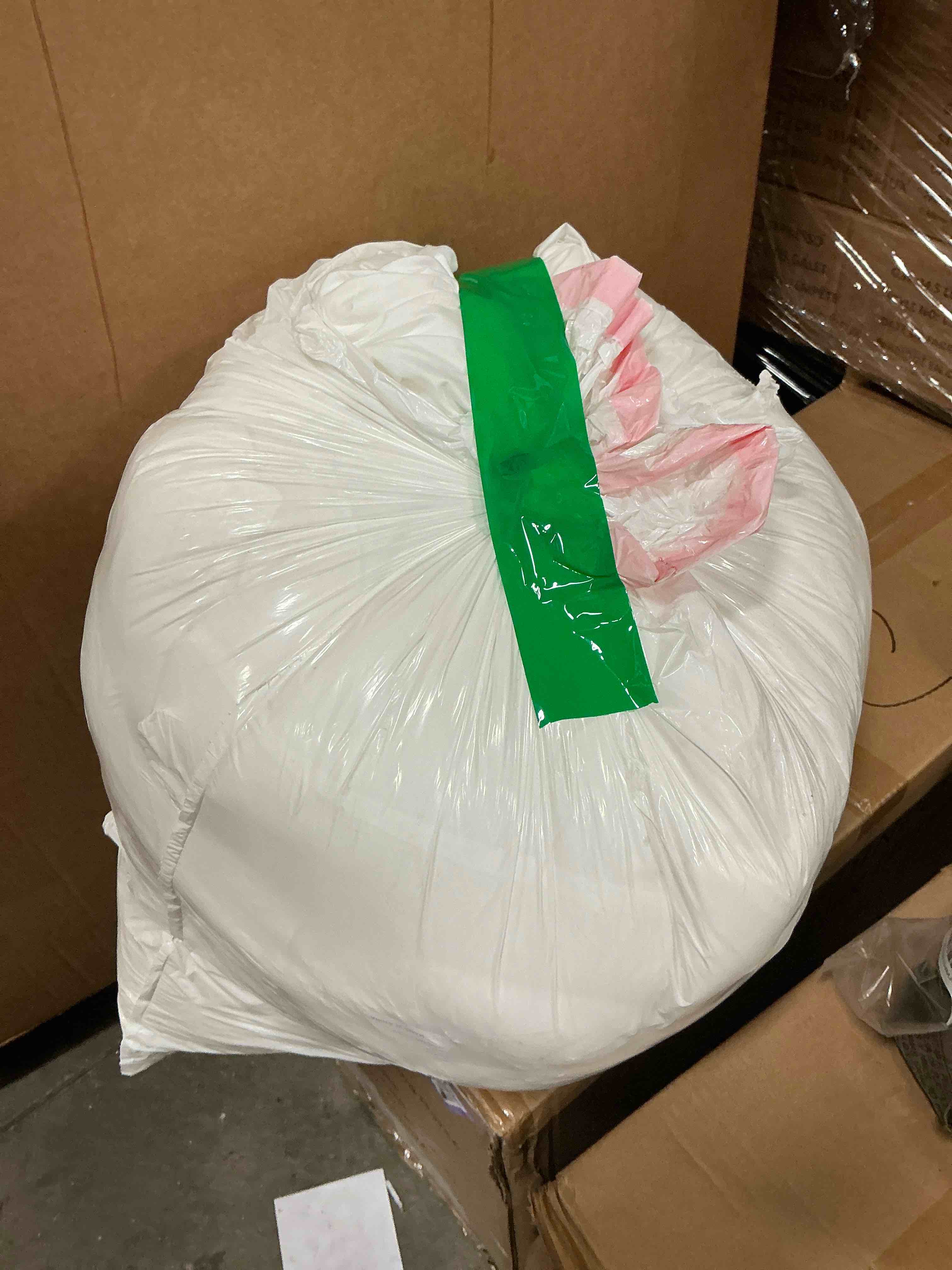 https://s3.amazonaws.com/lotting-images-prod/bidfta/PPE0466841_1733781792904.jpeg