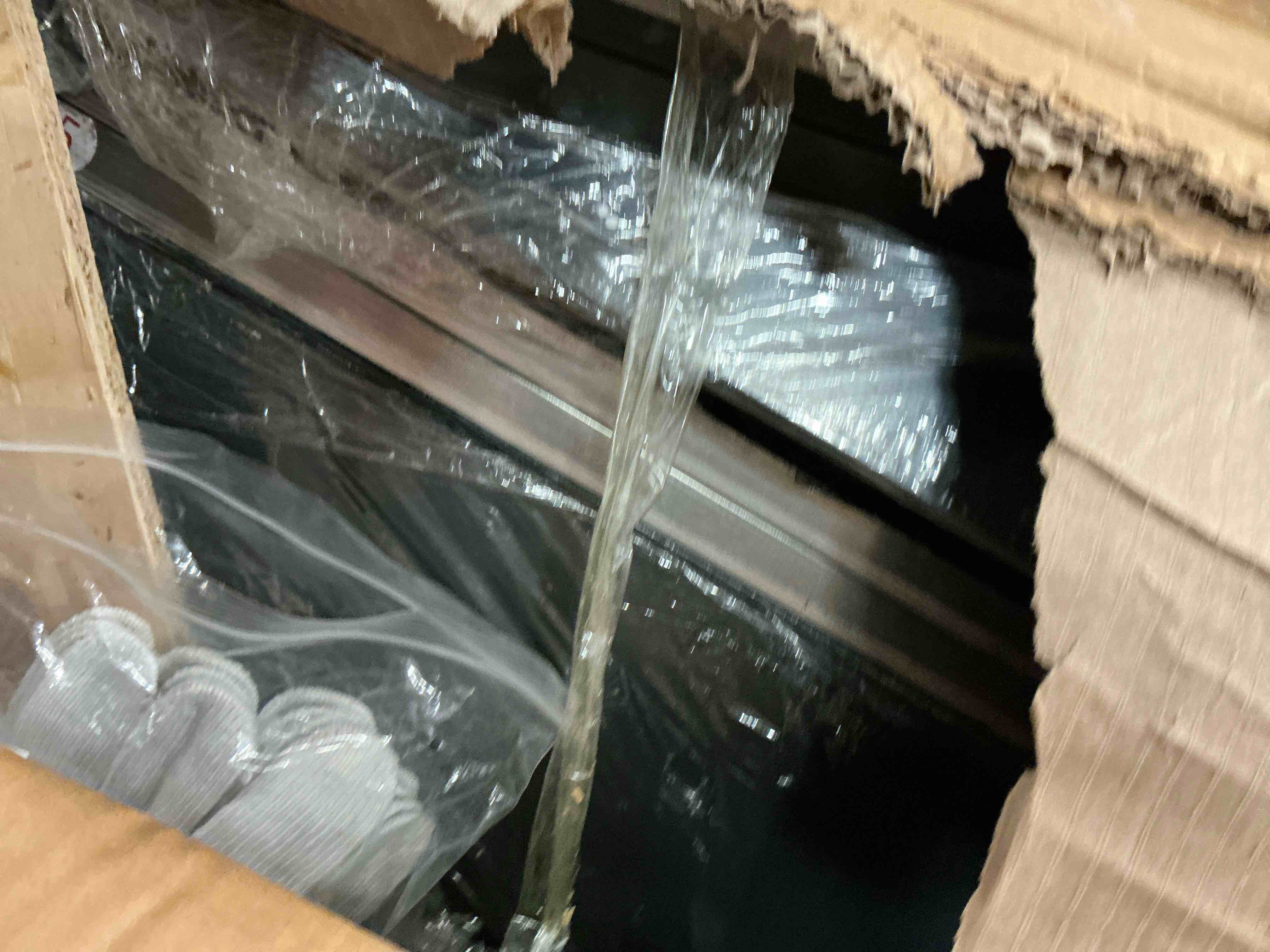 https://s3.amazonaws.com/lotting-images-prod/bidfta/PPE0466853_1733844512764.jpeg