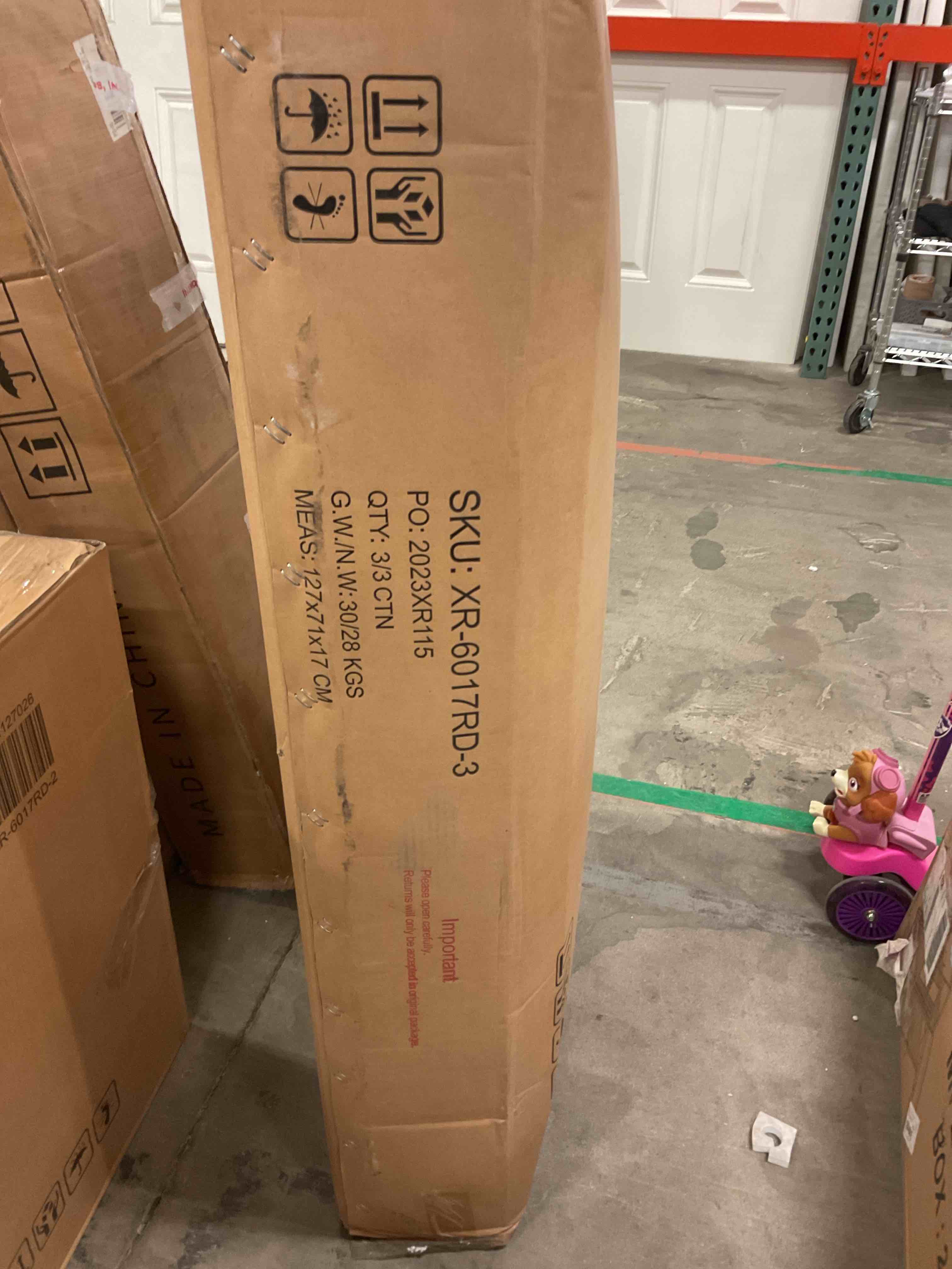 https://s3.amazonaws.com/lotting-images-prod/bidfta/PPE0468128_1738965769494.jpeg