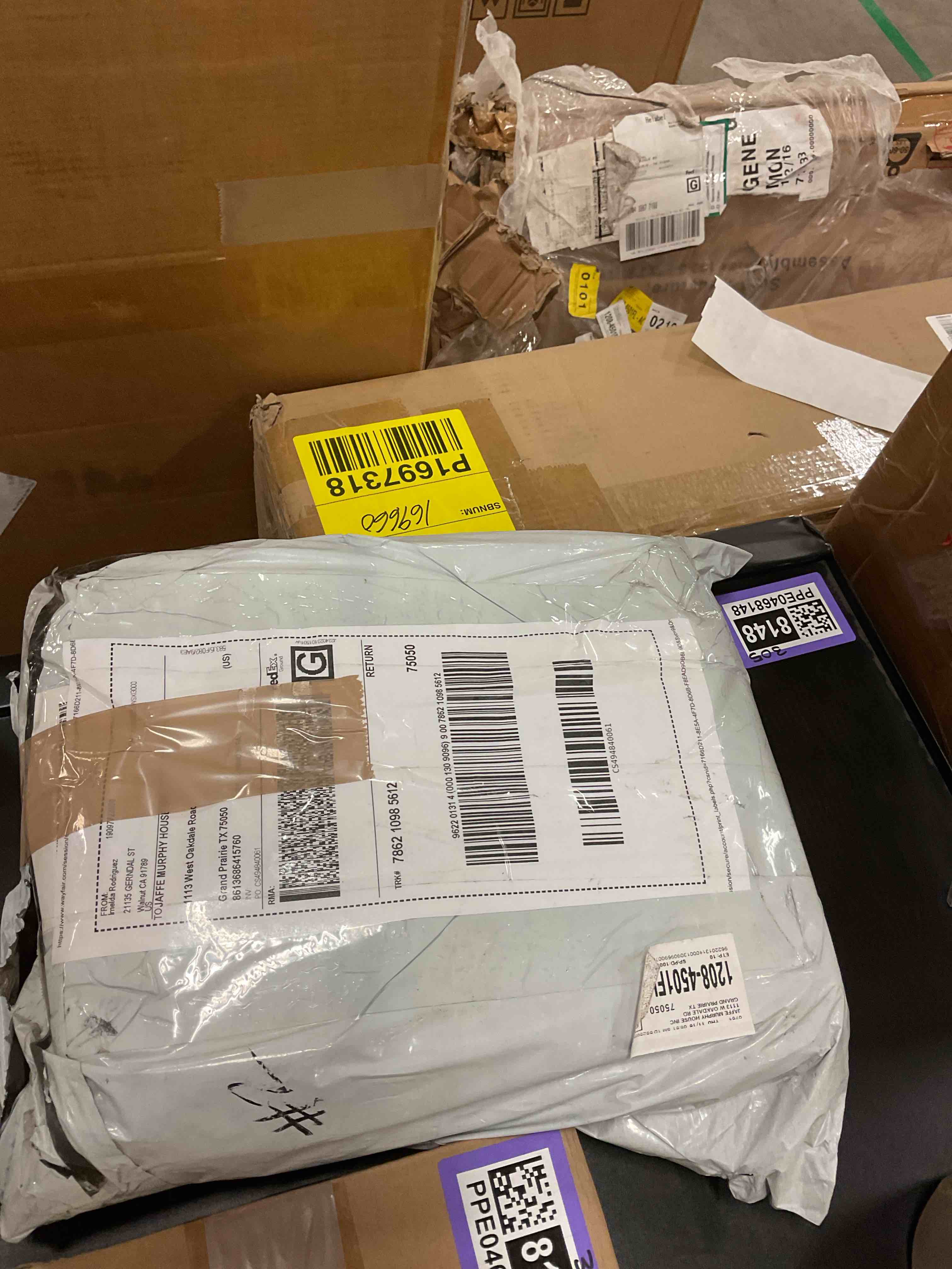 https://s3.amazonaws.com/lotting-images-prod/bidfta/PPE0468144_1738962431357.jpeg