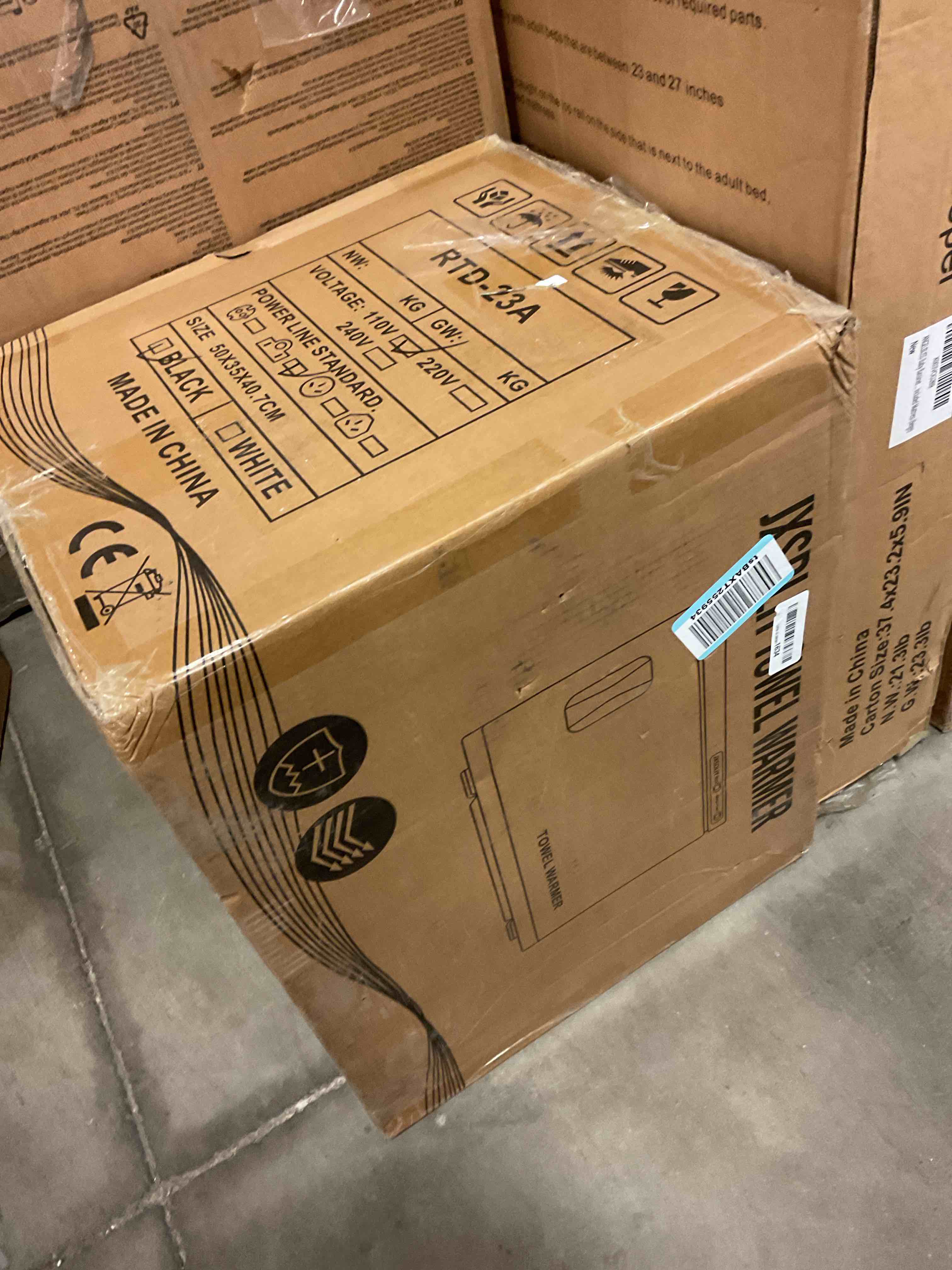 https://s3.amazonaws.com/lotting-images-prod/bidfta/PPE0468349_1738701557065.jpeg