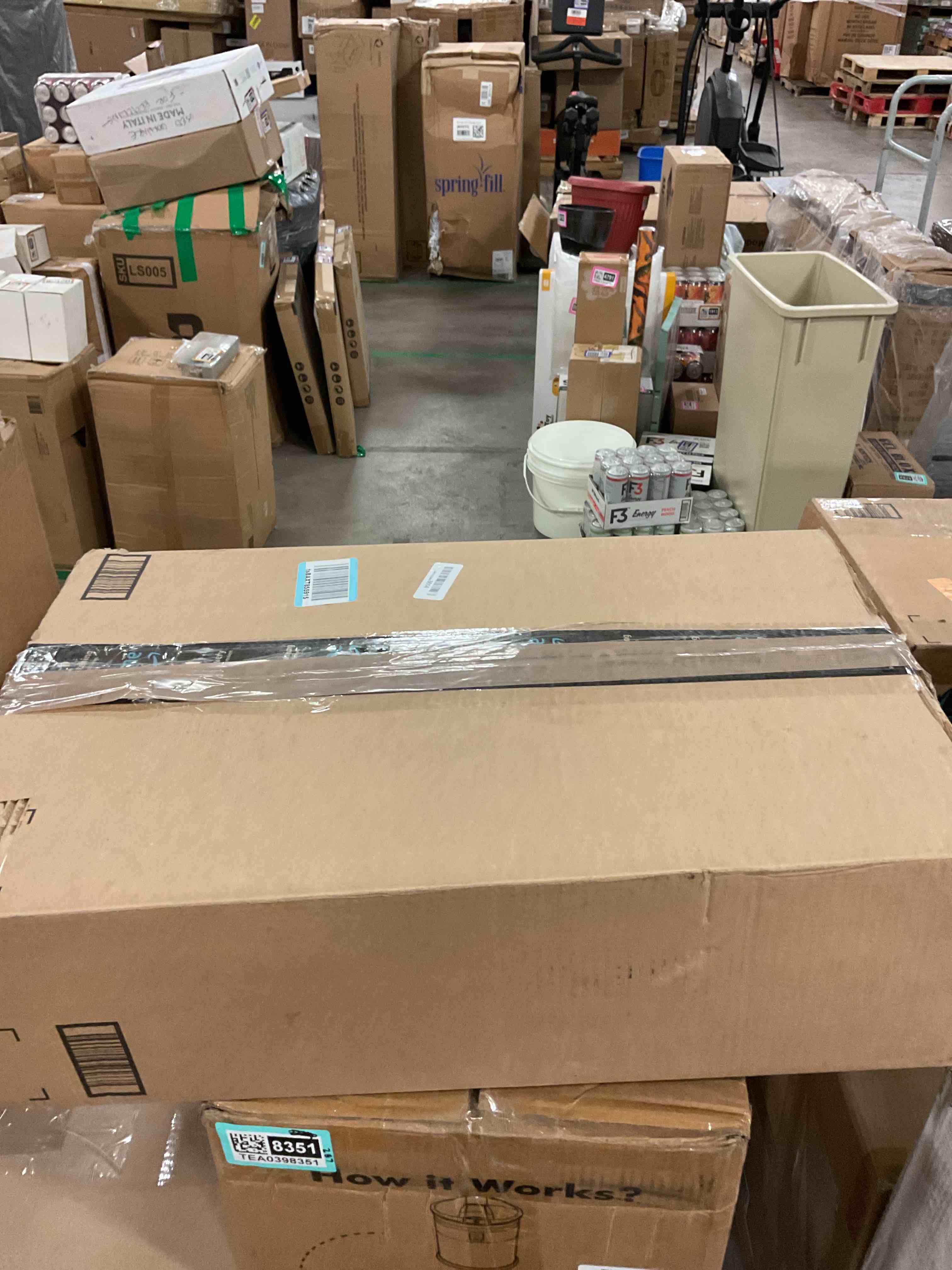 https://s3.amazonaws.com/lotting-images-prod/bidfta/PPE0468798_1738679140146.jpeg