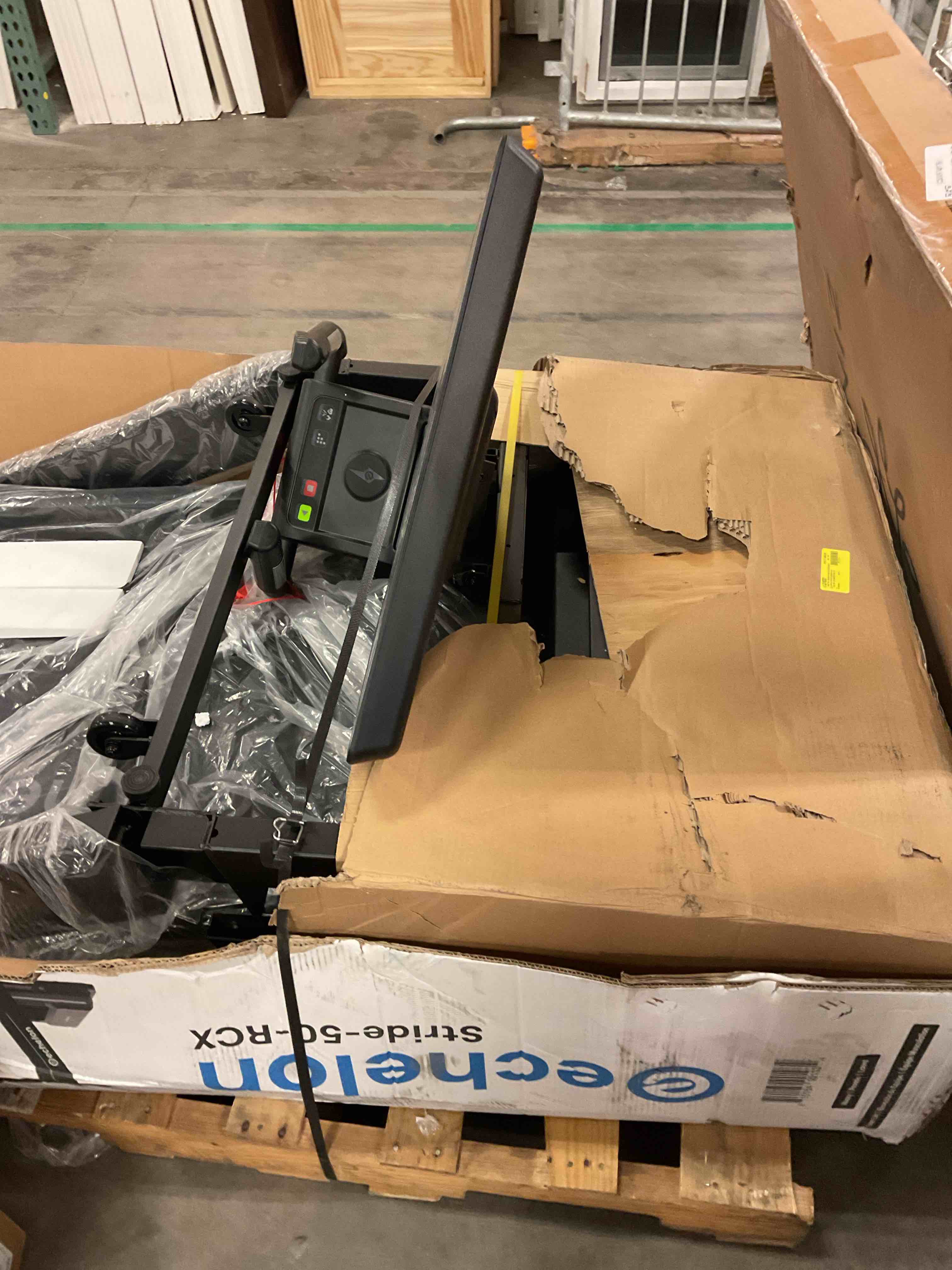 https://s3.amazonaws.com/lotting-images-prod/bidfta/PPE0468815_1738017050321.jpeg
