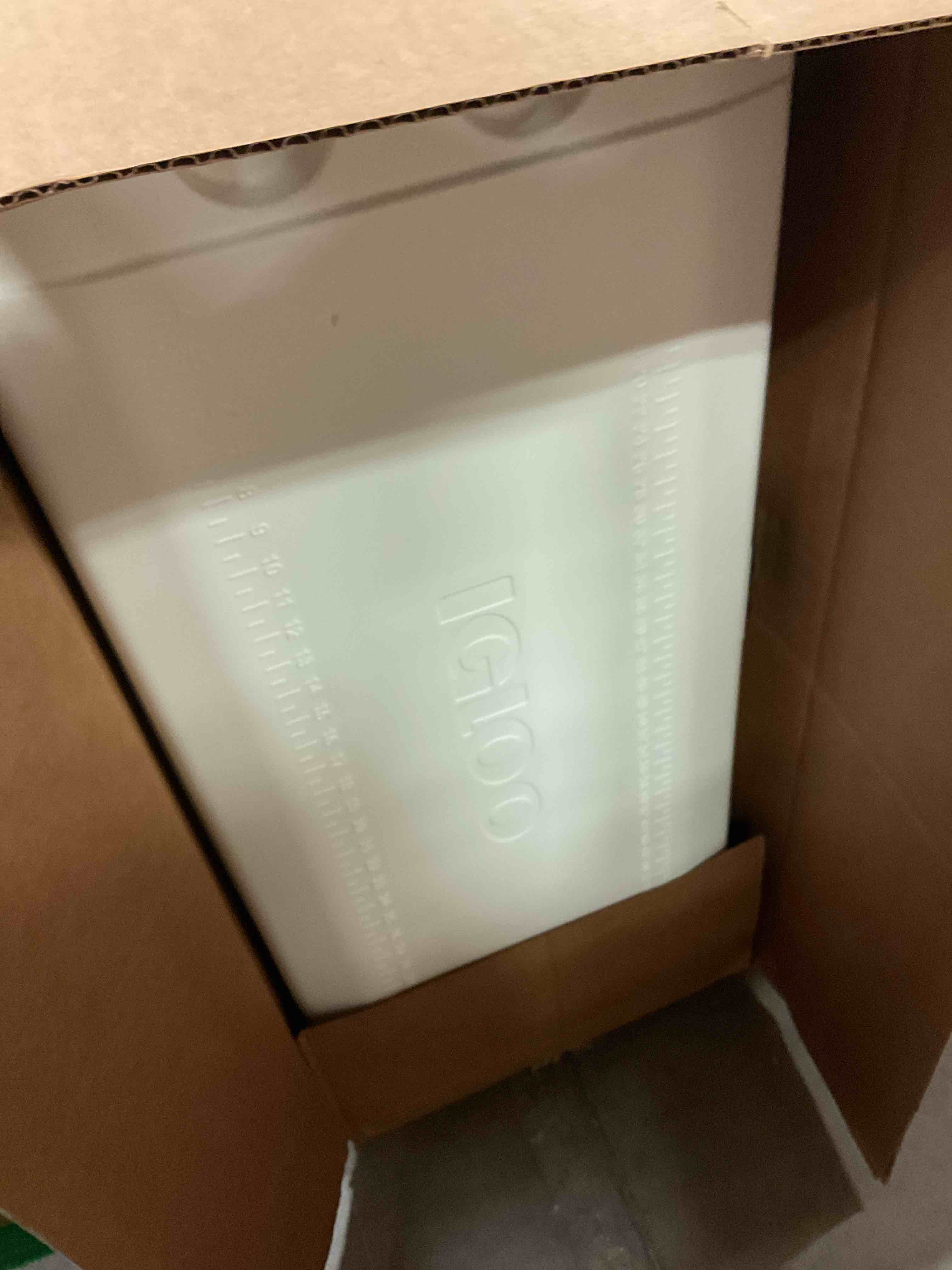 https://s3.amazonaws.com/lotting-images-prod/bidfta/PPE0468849_1737999148692.jpeg