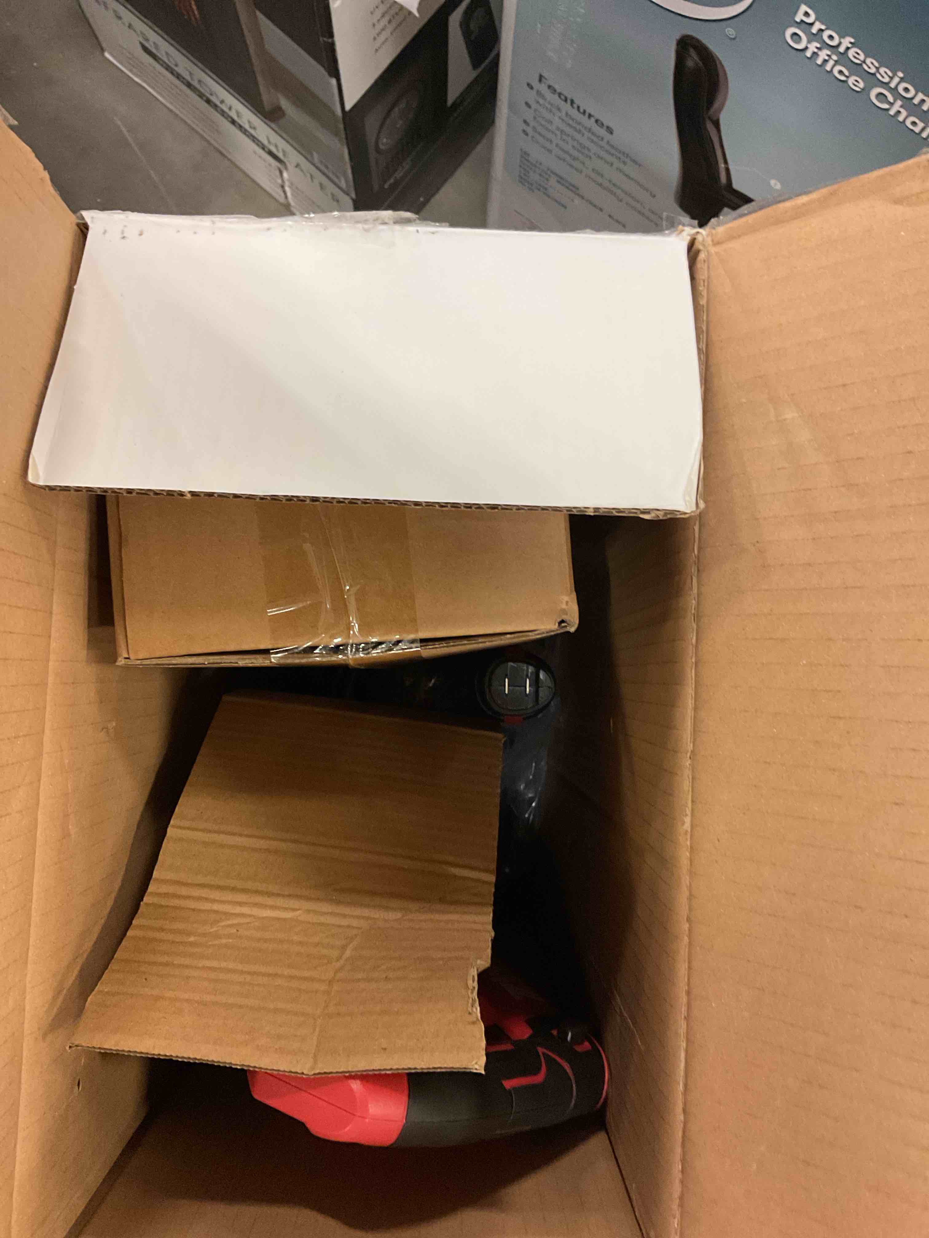 https://s3.amazonaws.com/lotting-images-prod/bidfta/PPE0468877_1737995001323.jpeg