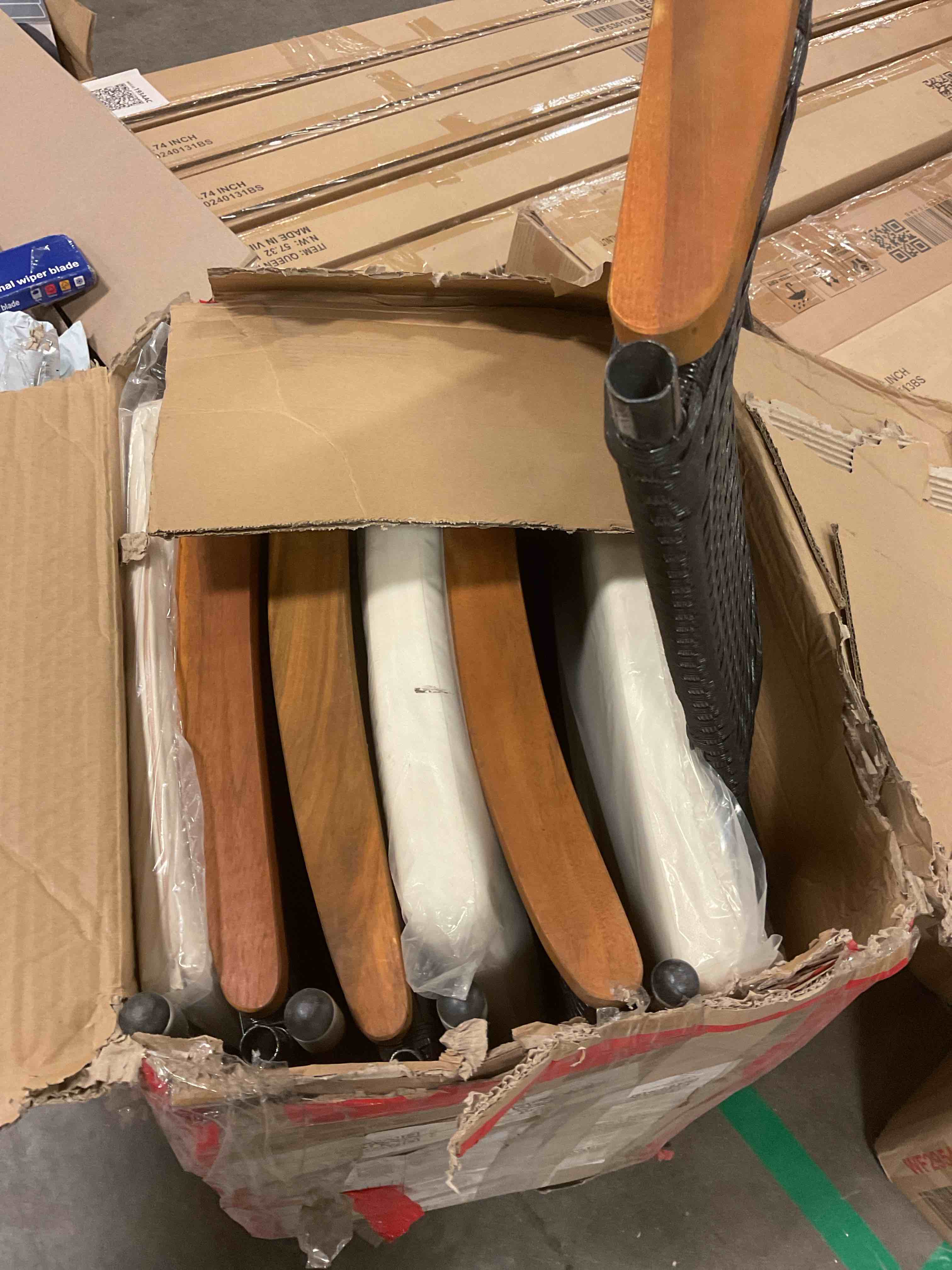 https://s3.amazonaws.com/lotting-images-prod/bidfta/PPE0469254_1736955706935.jpeg