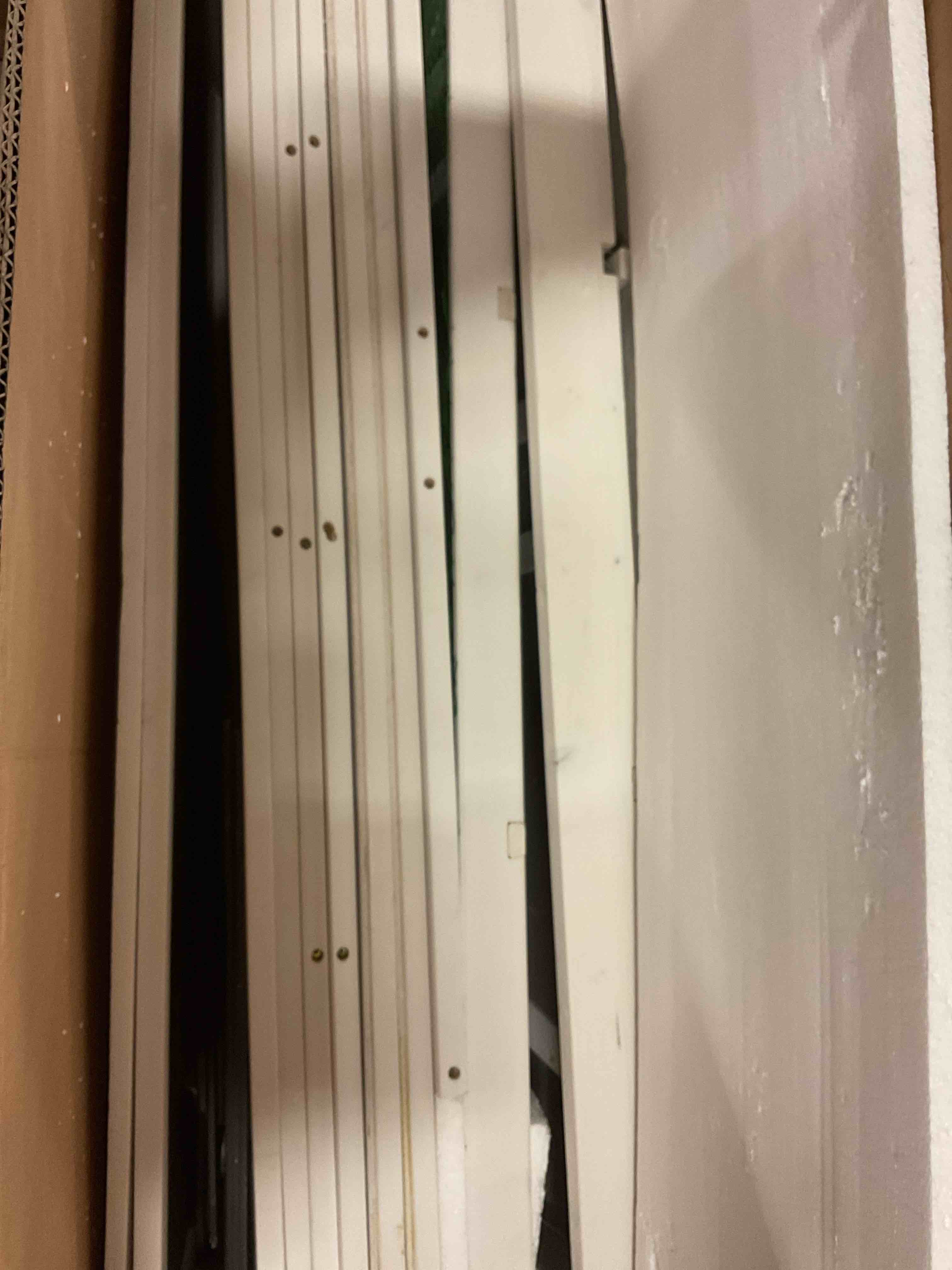 https://s3.amazonaws.com/lotting-images-prod/bidfta/PPE0469266_1736953430155.jpeg